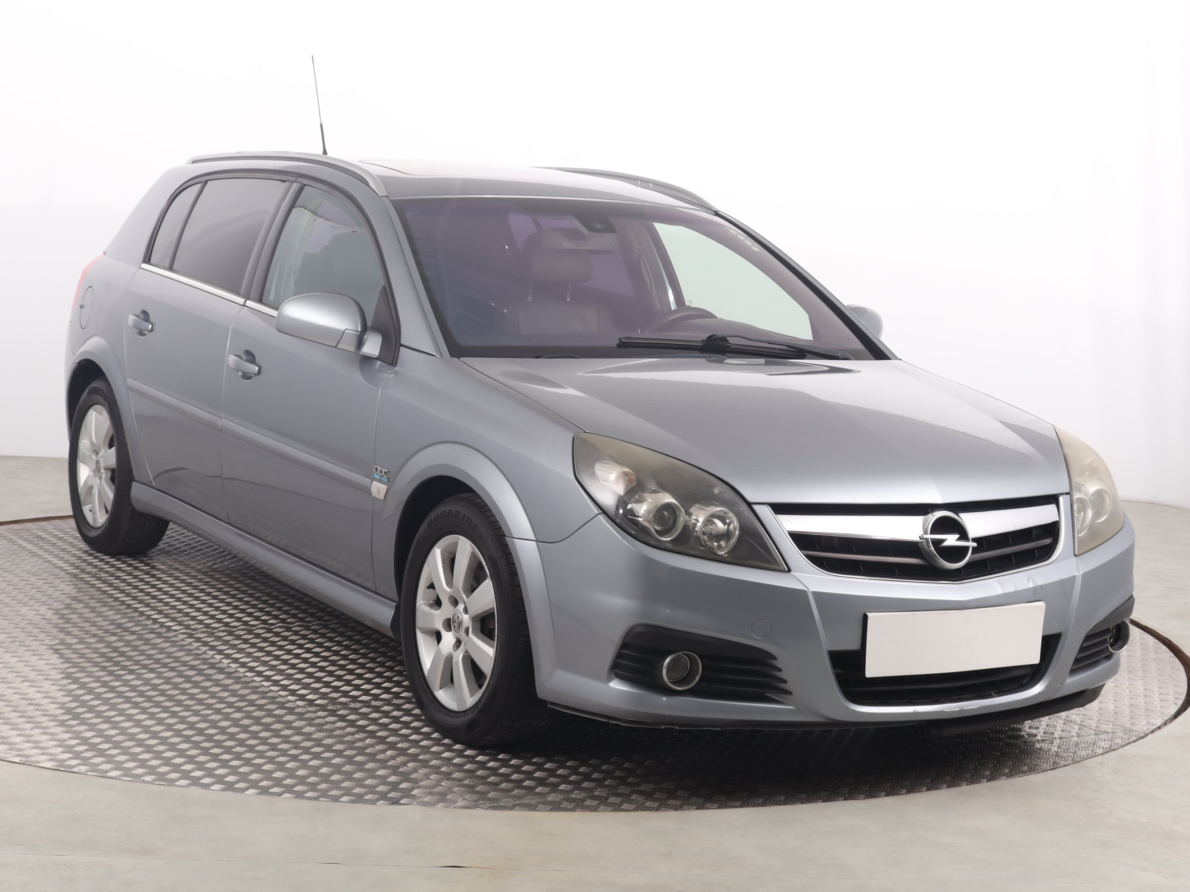 Opel Signum 2.8 V6 Turbo Hatchback 2007 - 1