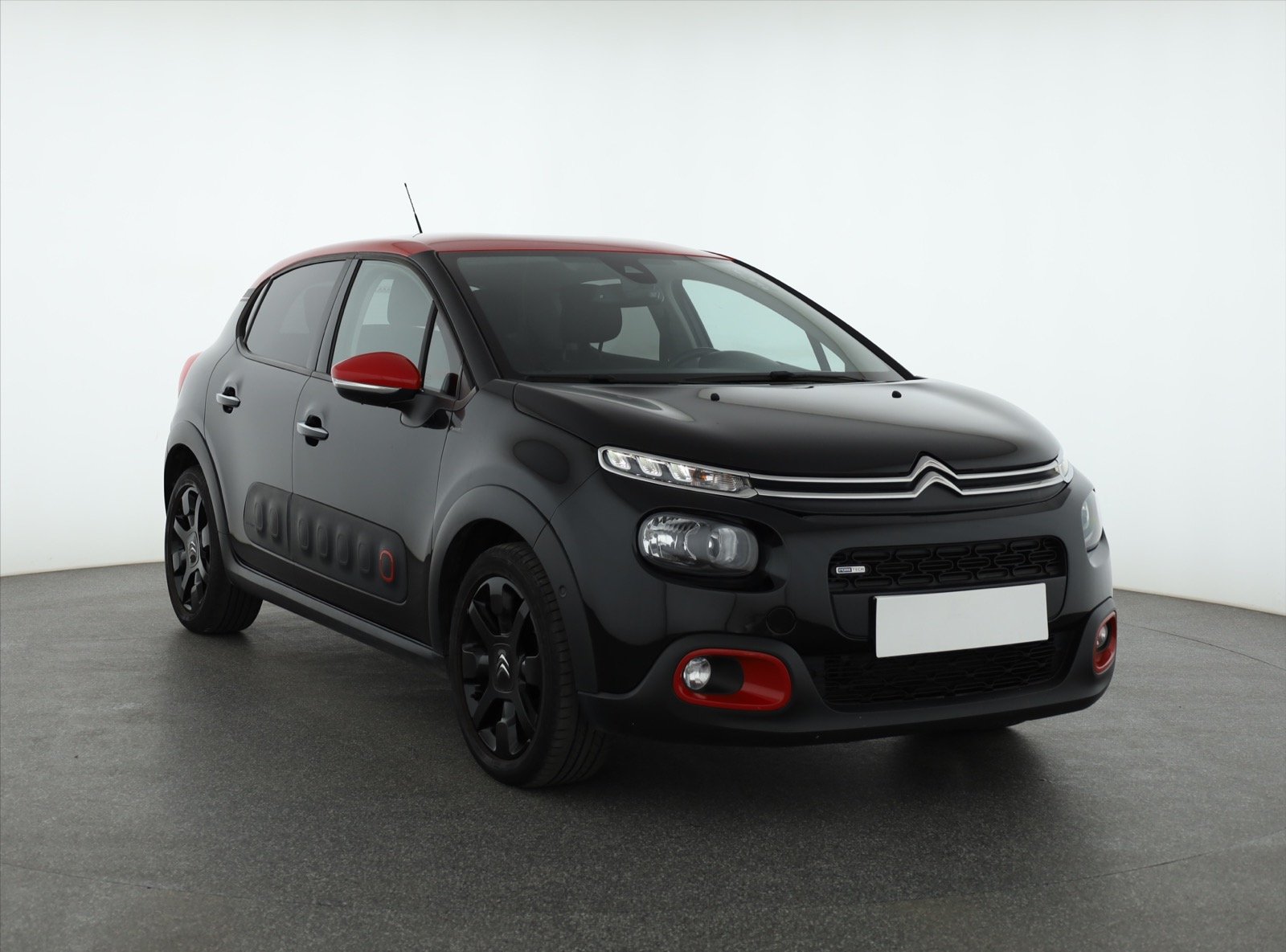 Citroën C3 1.2 PureTech Hatchback 2017 - 1