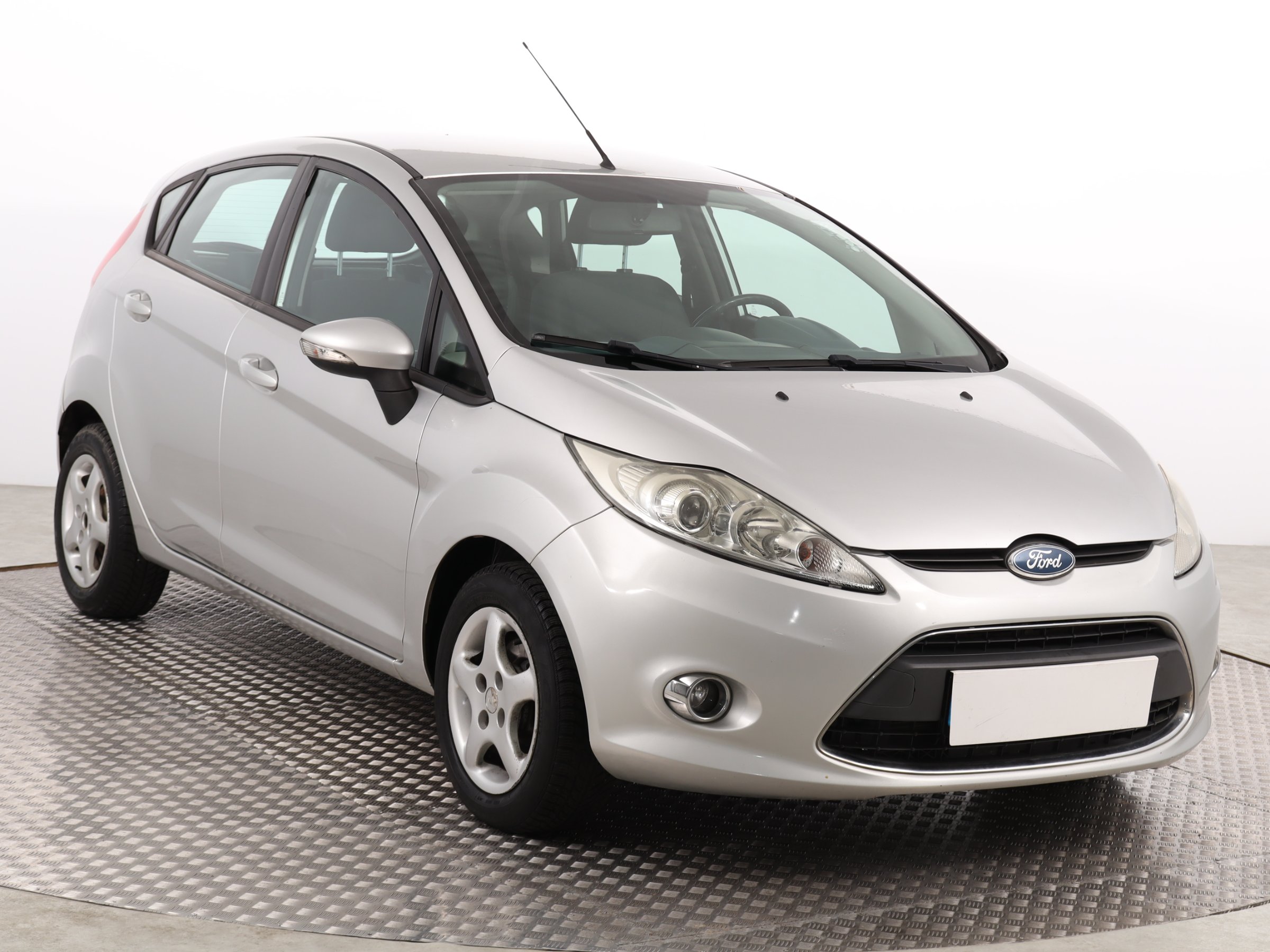 Ford Fiesta 1.4 Duratec Hatchback 2011 - 1