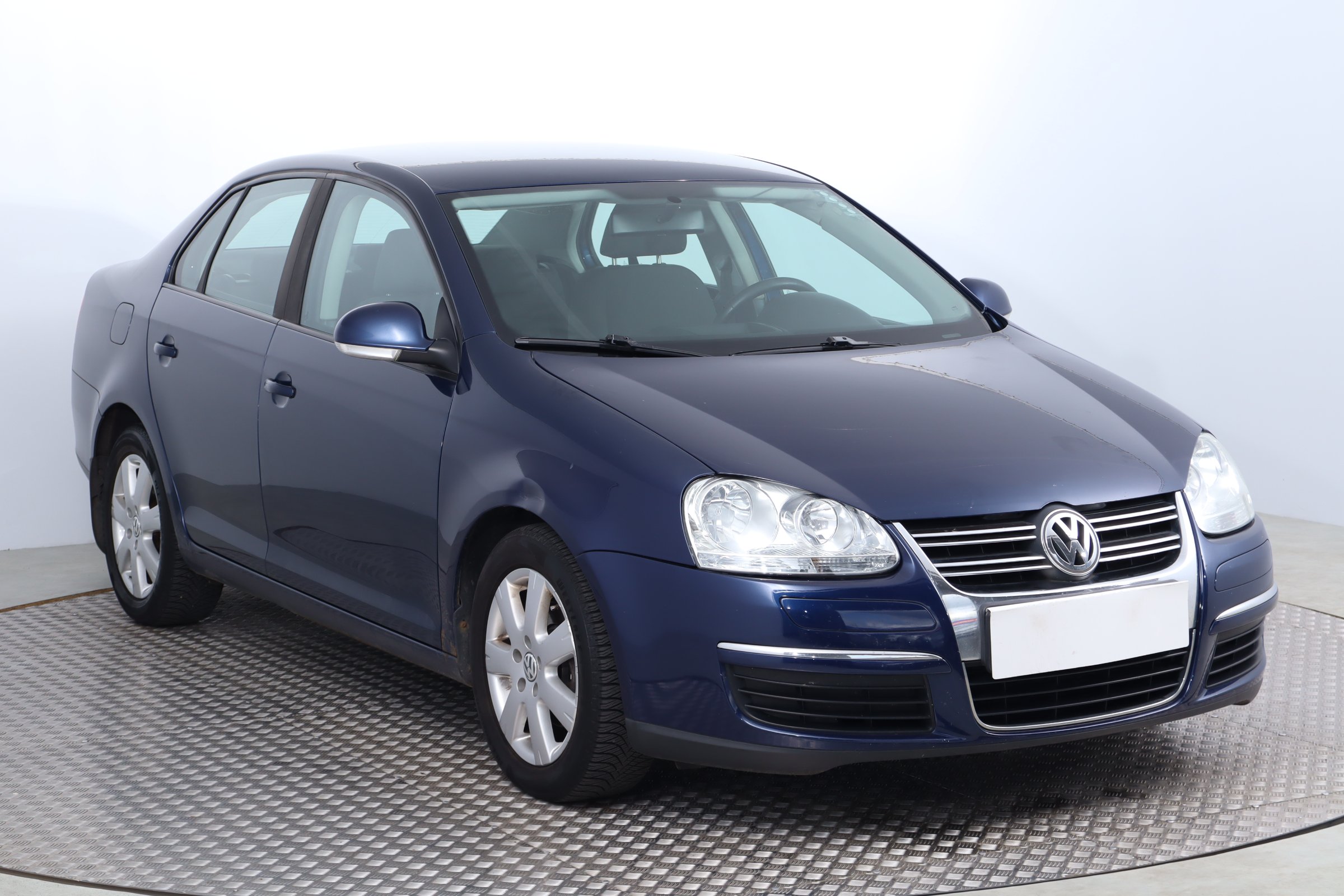 Volkswagen Jetta 1.6 FSI Sedan 2006 - 1