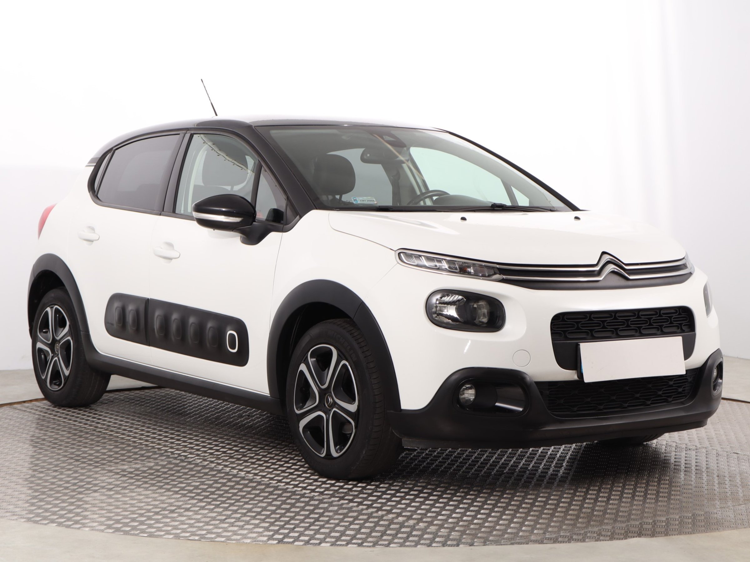 Citroën C3 1.2 PureTech Hatchback 2017 - 1