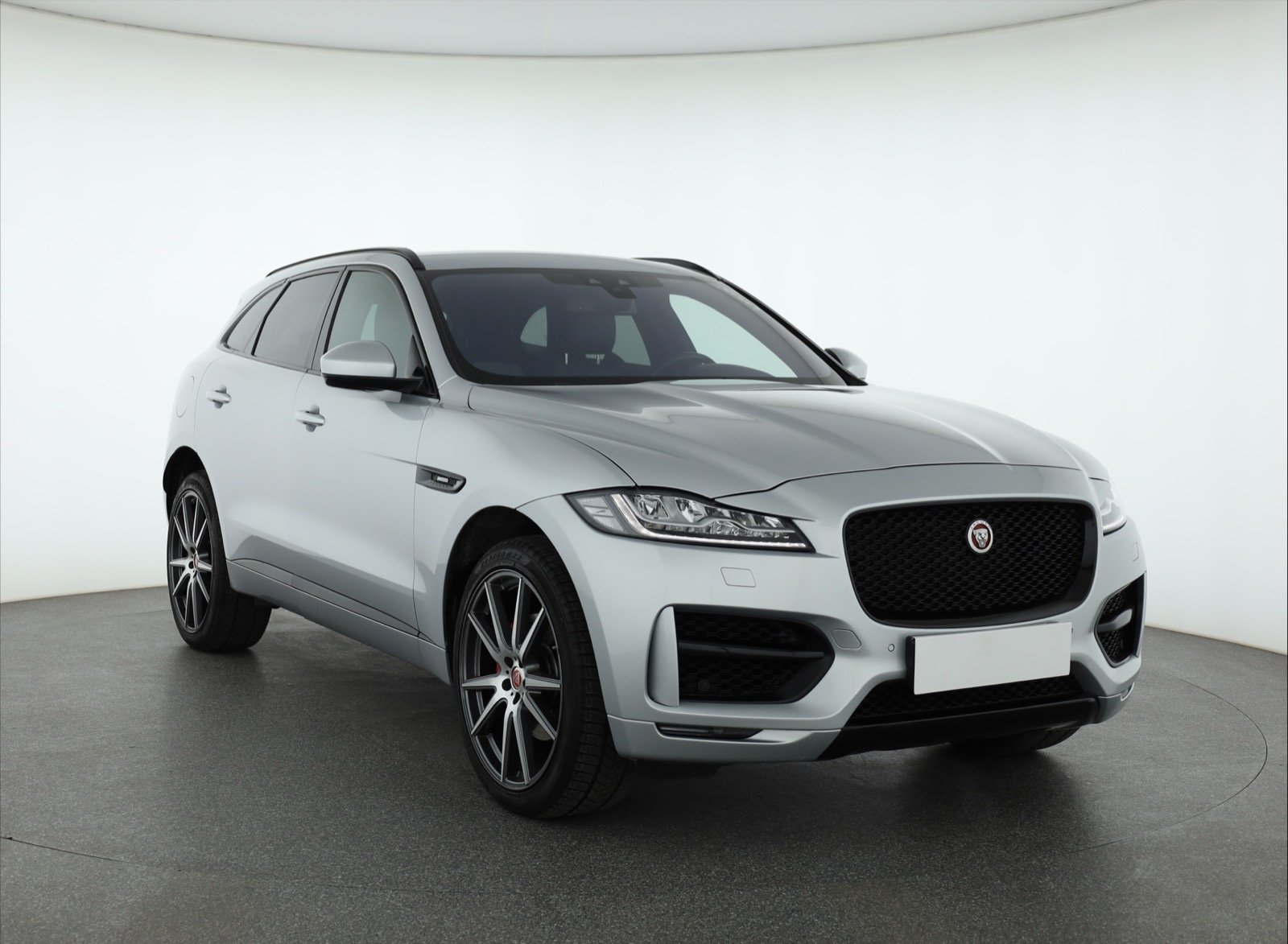 Jaguar F-Pace 30d AWD R-Sport SUV 2016 - 1