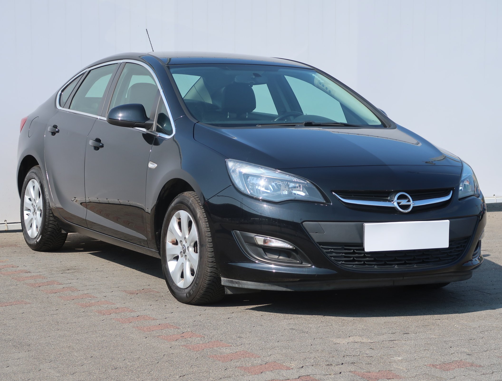 Opel Astra 1.6 Ecotec Sedan 2017 - 1