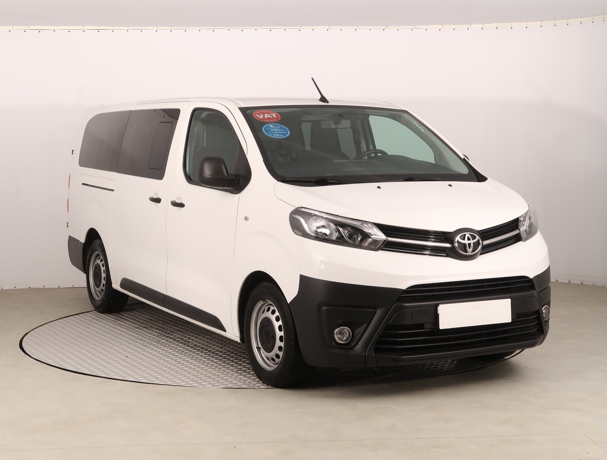 Toyota Proace 2.0 D-4D Passenger van 2022 - 1