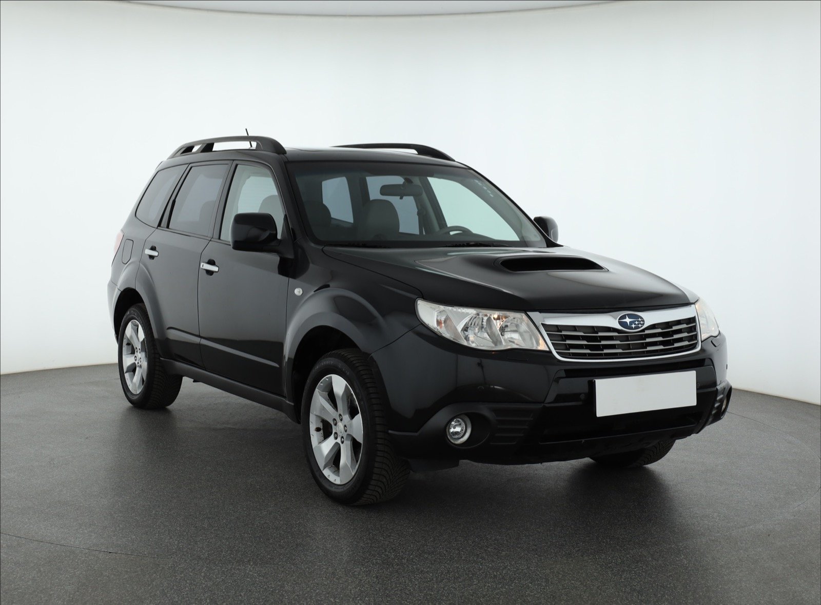 Subaru Forester 2.5i AWD SUV 2010 - 1