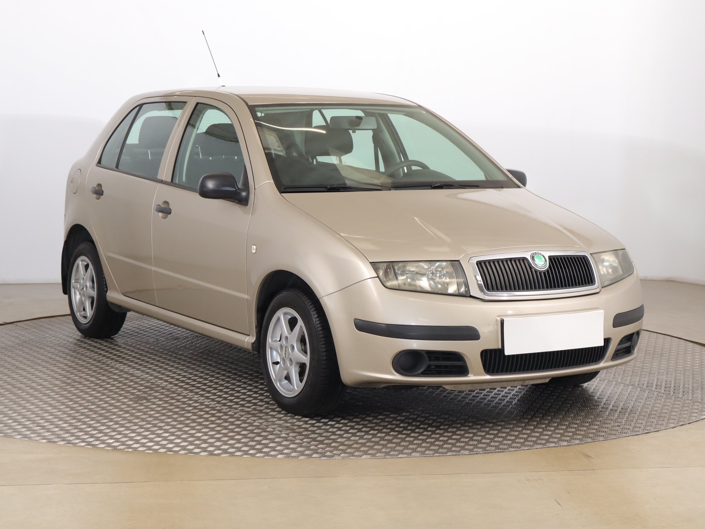 Skoda Fabia 1.2 MPI Hatchback 2006 - 1