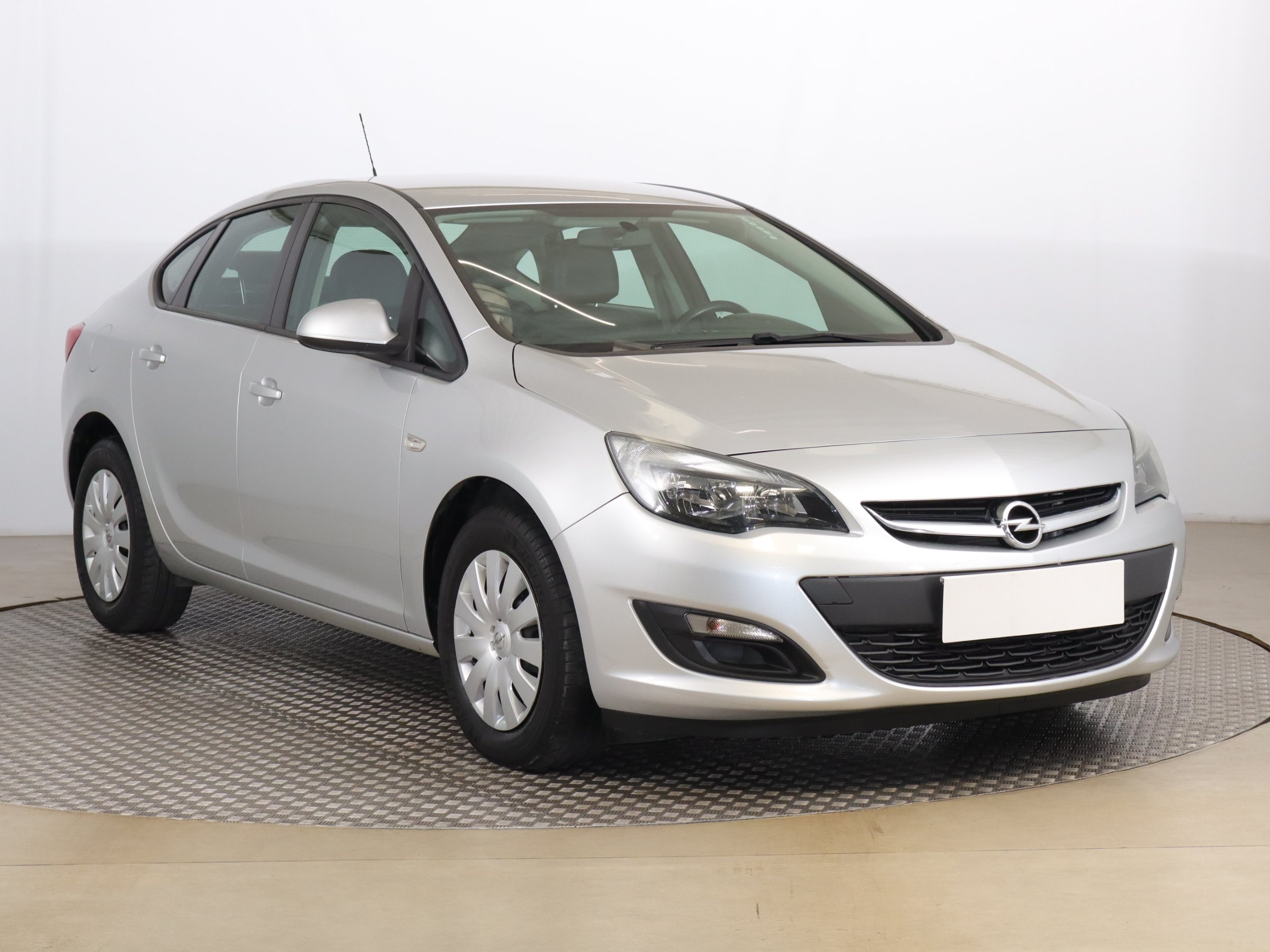 Opel Astra 1.4 Turbo ecoFLEX Sedan 2018 - 1