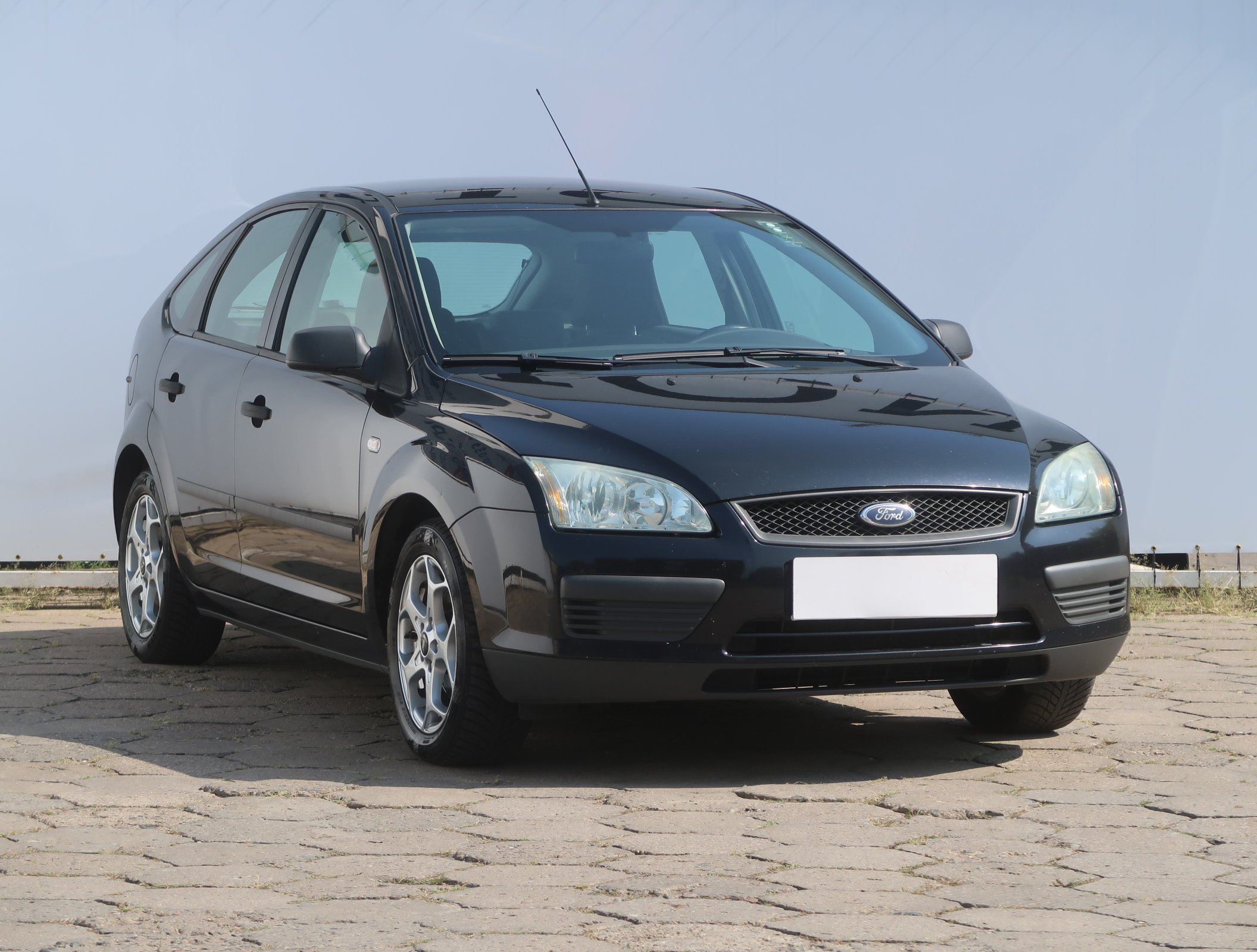 Ford Focus 1.6 Duratec Ti-VCT Hatchback 2006 - 1