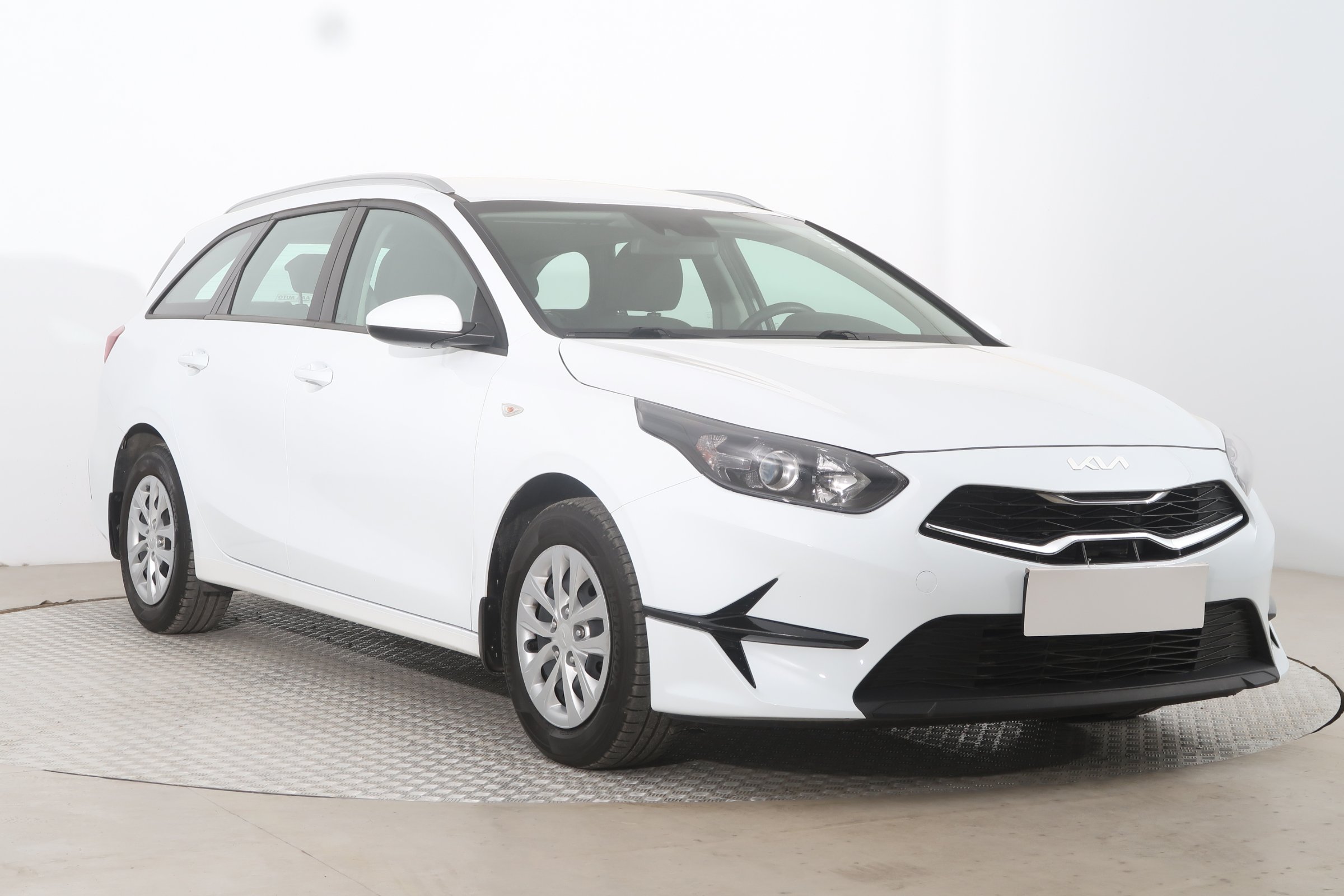 Kia Ceed 1.0 T-GDI Kombi 2022 - 1