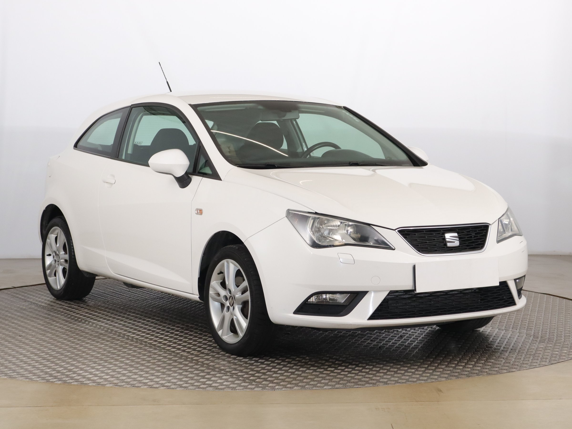 Seat Ibiza 1.2 TSI Hatchback 2014 - 1