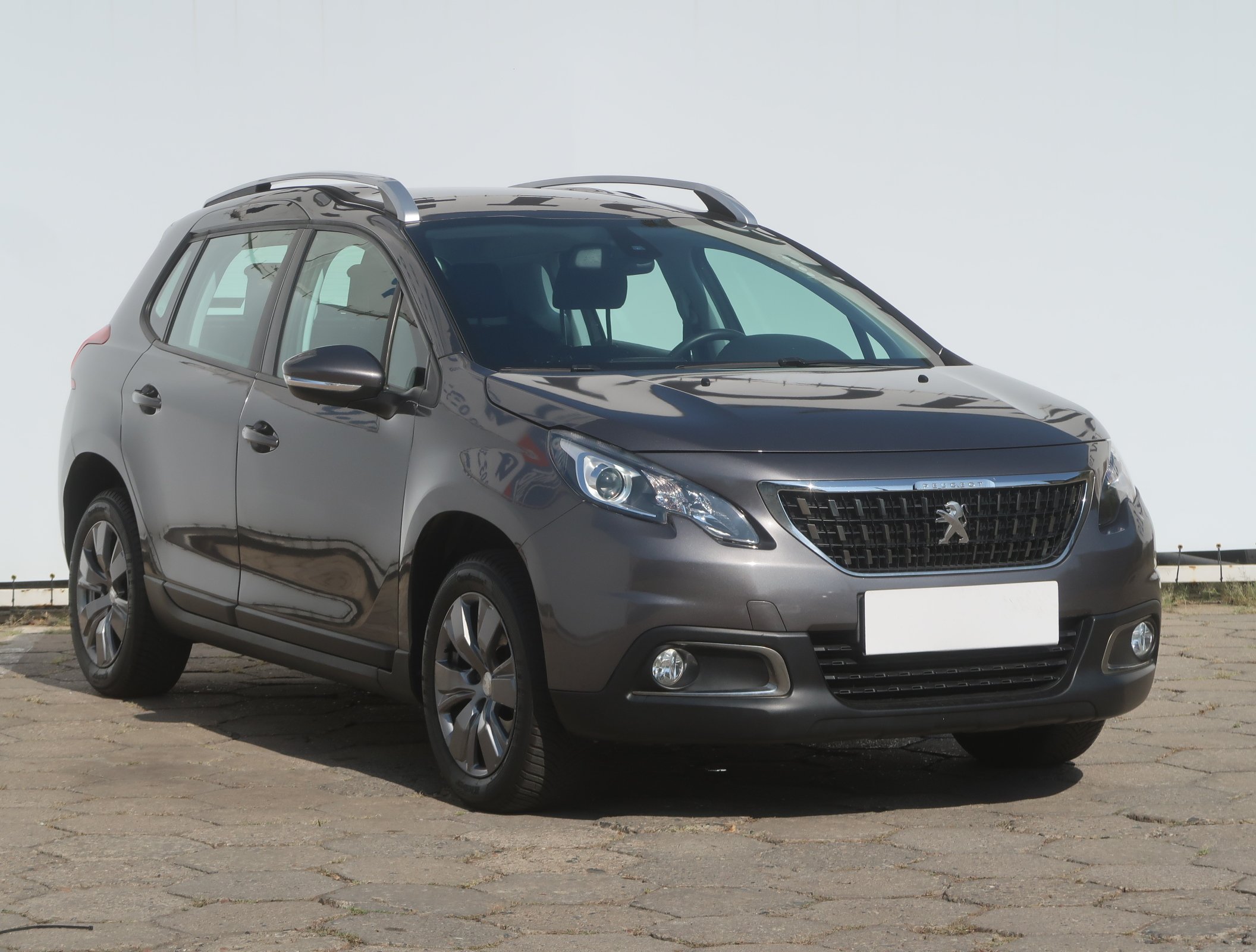 Peugeot 2008 1.2 PureTech SUV 2017 - 1