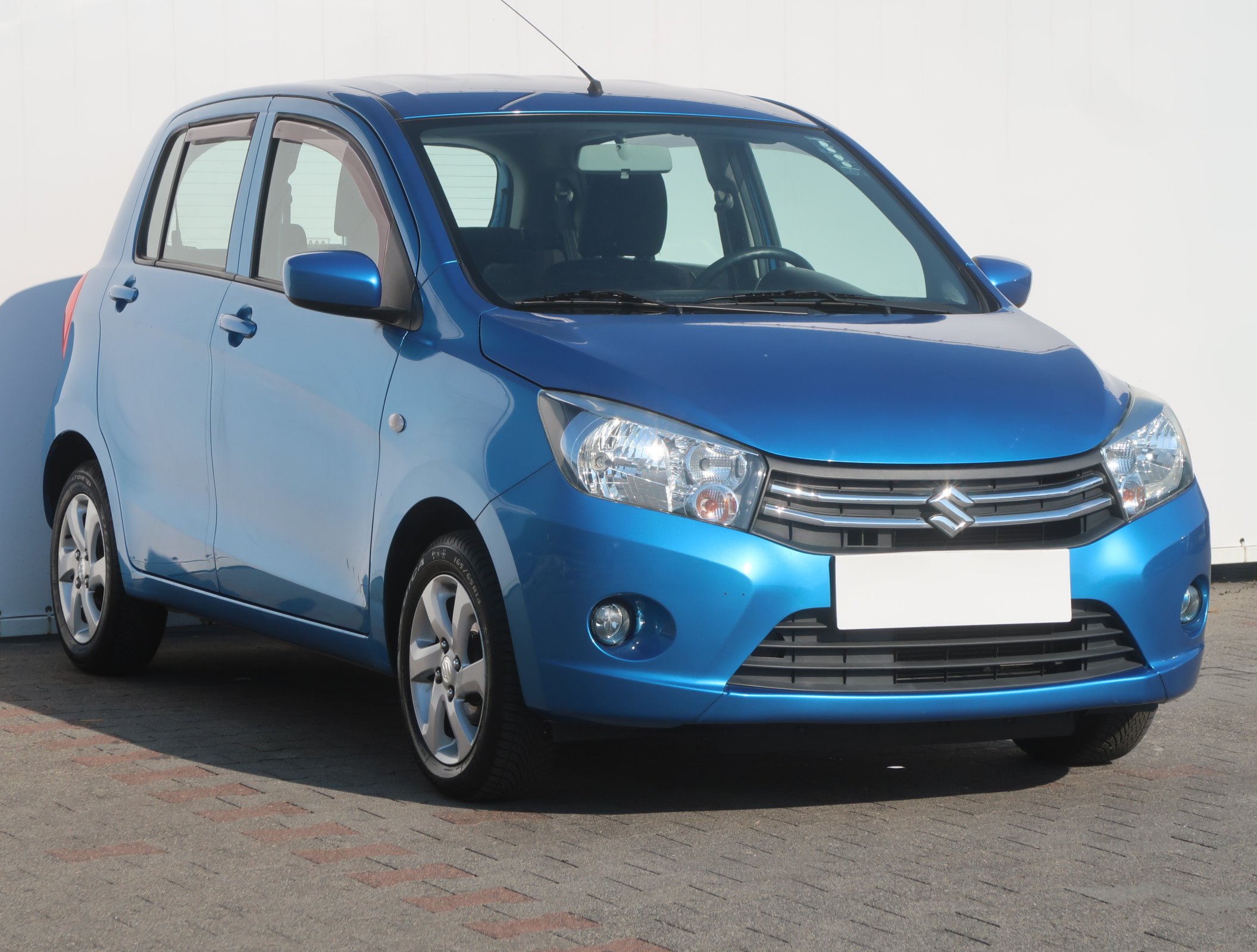 Suzuki Celerio 1.0 DualJet Hatchback 2015 - 1