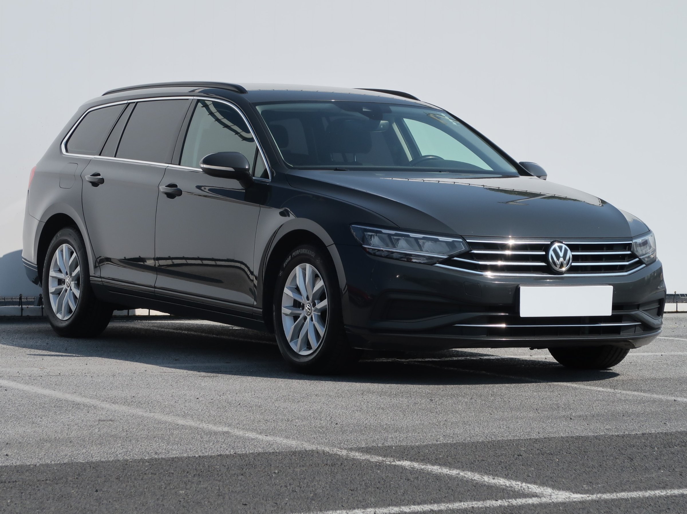 Volkswagen Passat 1.5 TSI EVO Kombi 2020 - 1