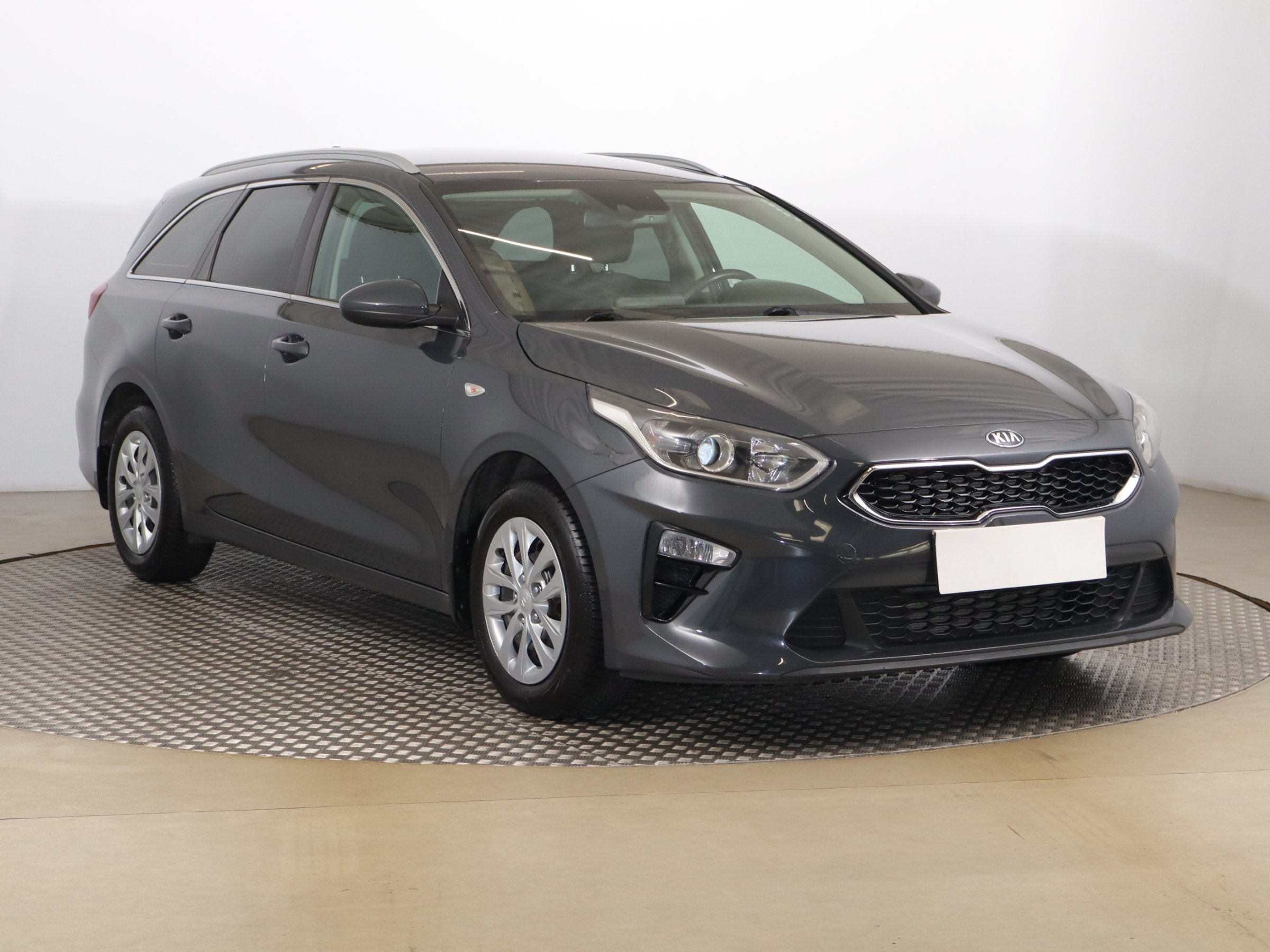 Kia Ceed 1.4 T-GDI Kombi 2019 - 1