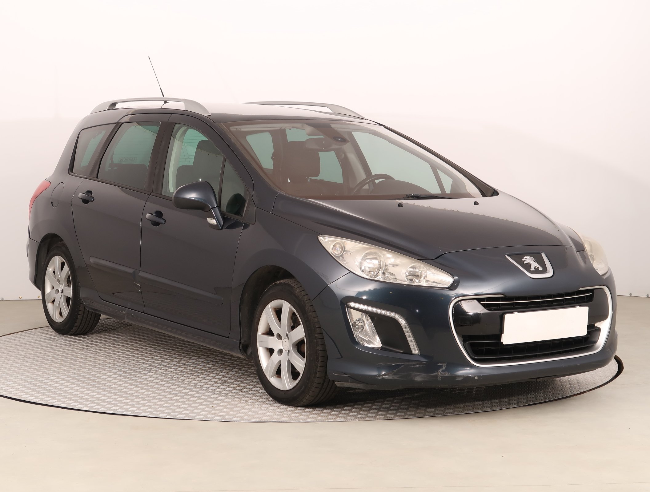 Peugeot 308 1.6 HDi Kombi 2013 - 1