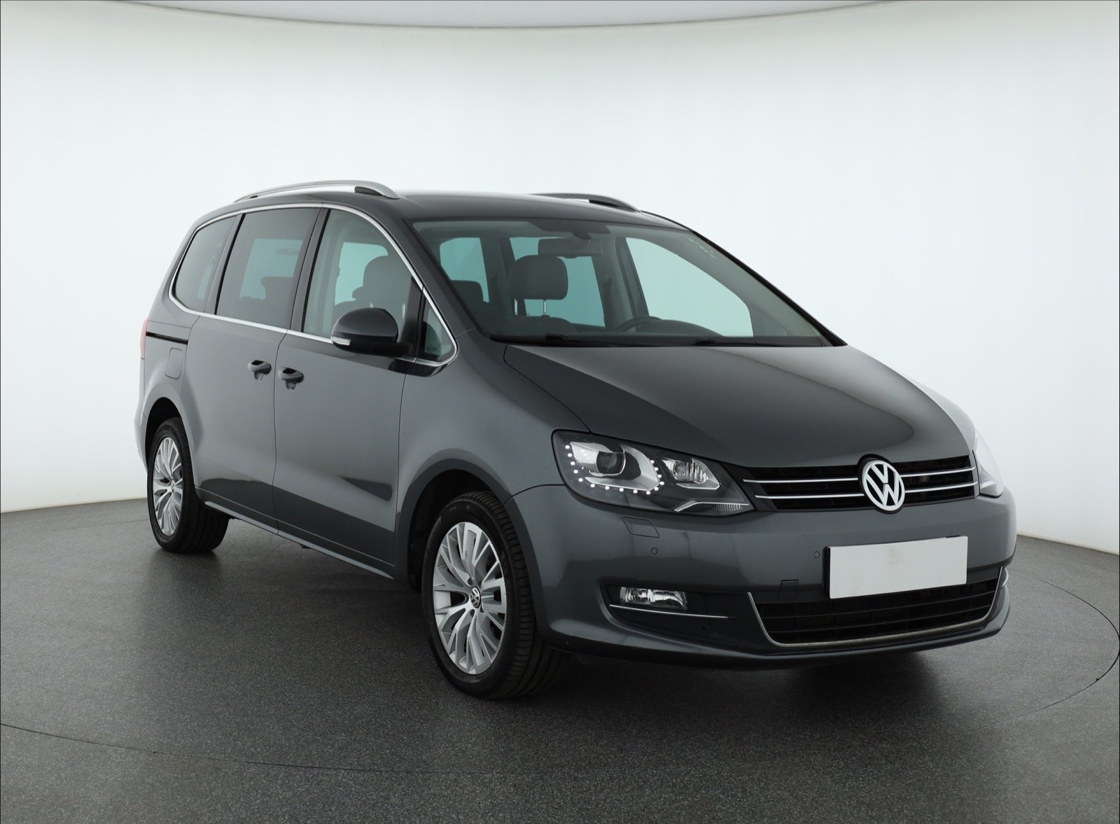 Volkswagen Sharan 2.0 TDI MVP 2014 - 1