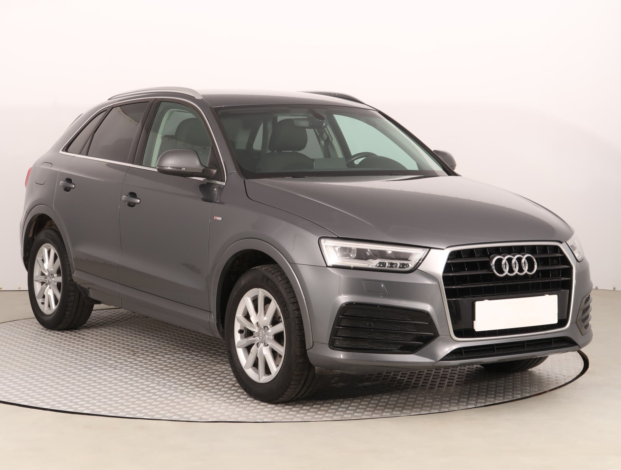 Audi Q3 1.4 TFSI SUV 2016 - 1