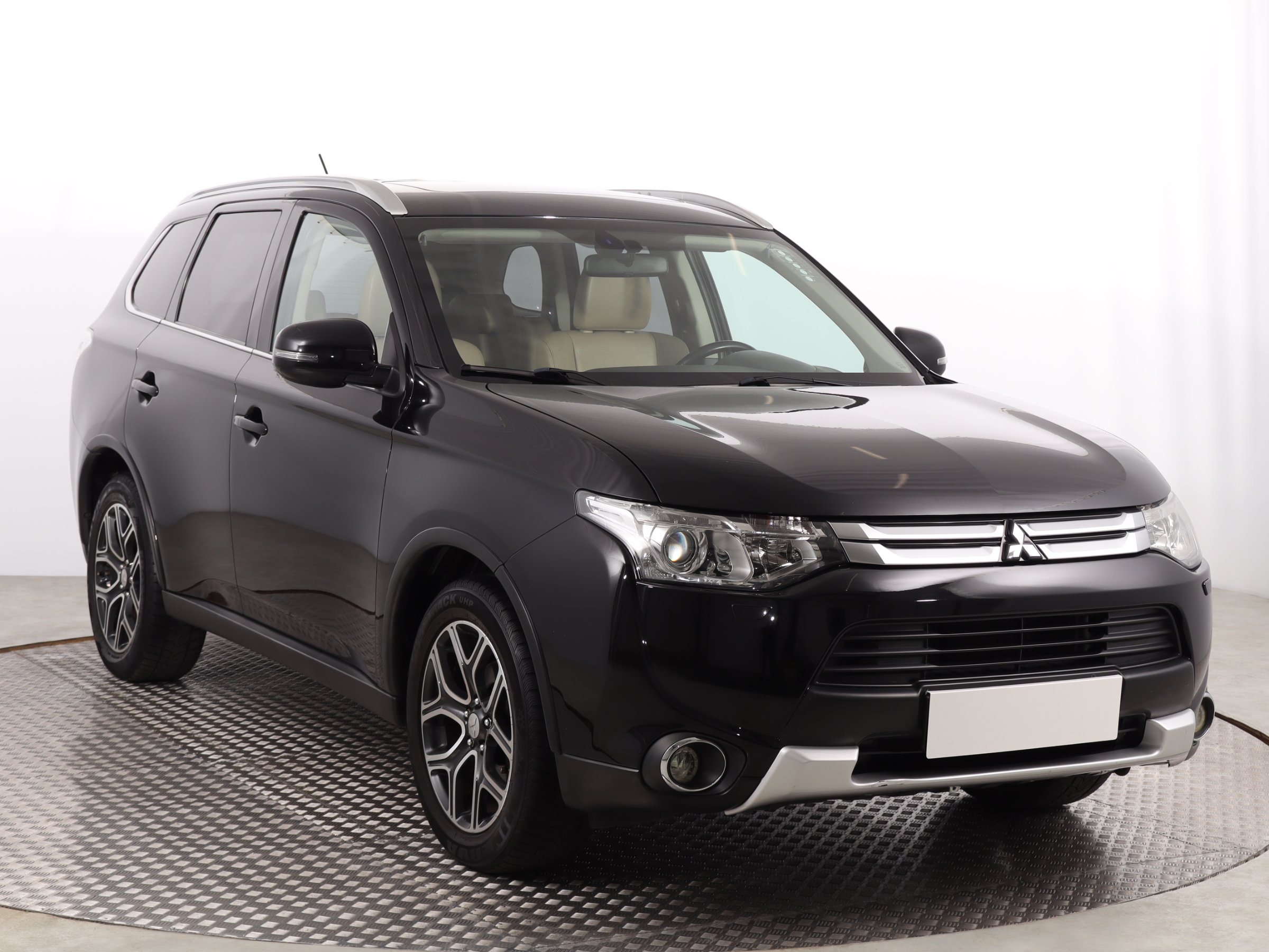 Mitsubishi Outlander 2.0 MIVEC ClearTec SUV 2014 - 1