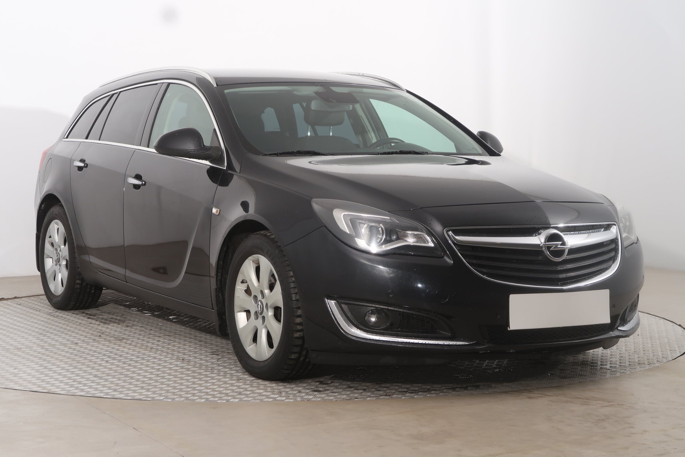 Opel Insignia 2.0 CDTI Kombi 2015 - 1