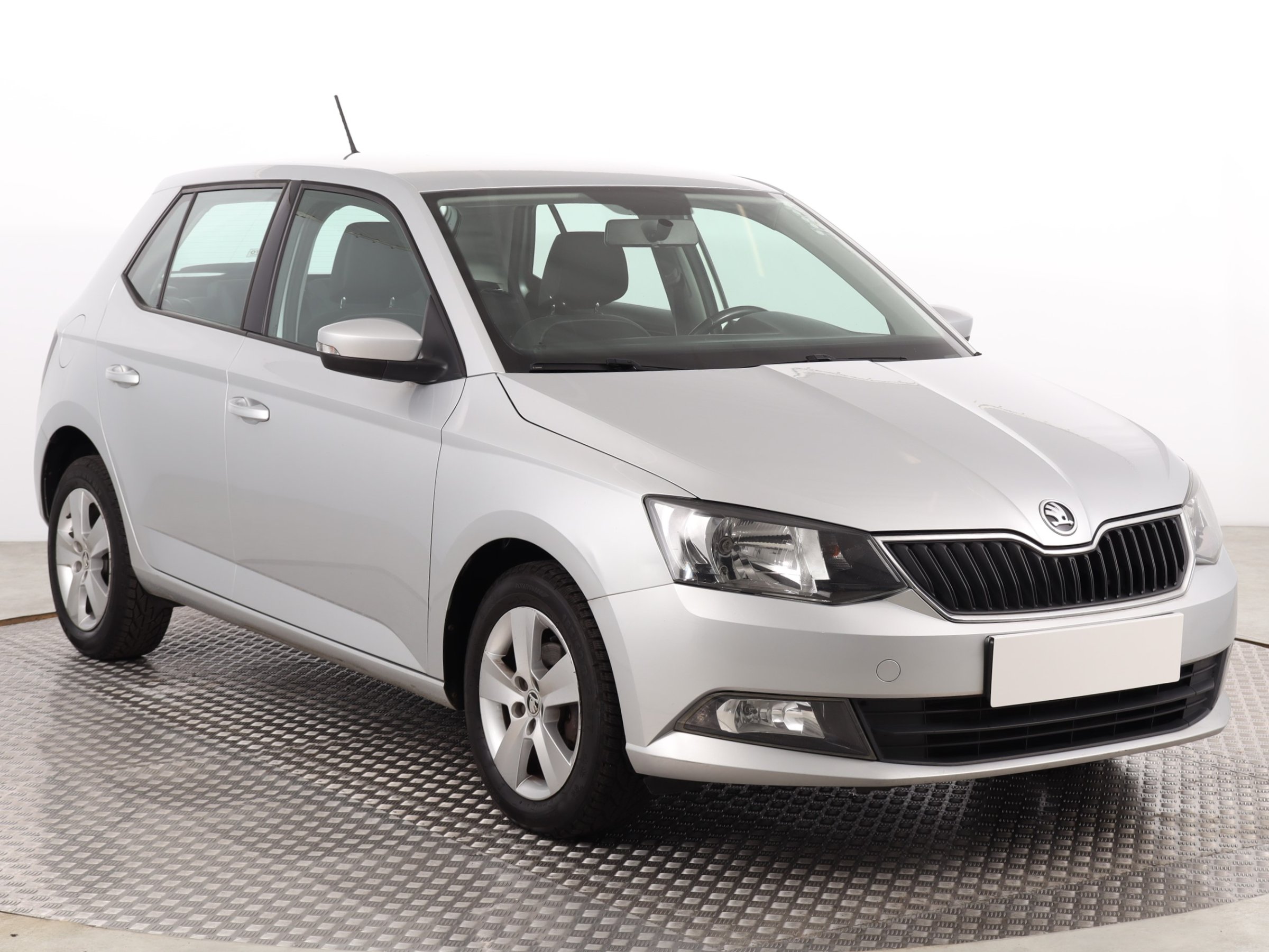 Skoda Fabia 1.0 TSI Hatchback 2017 - 1