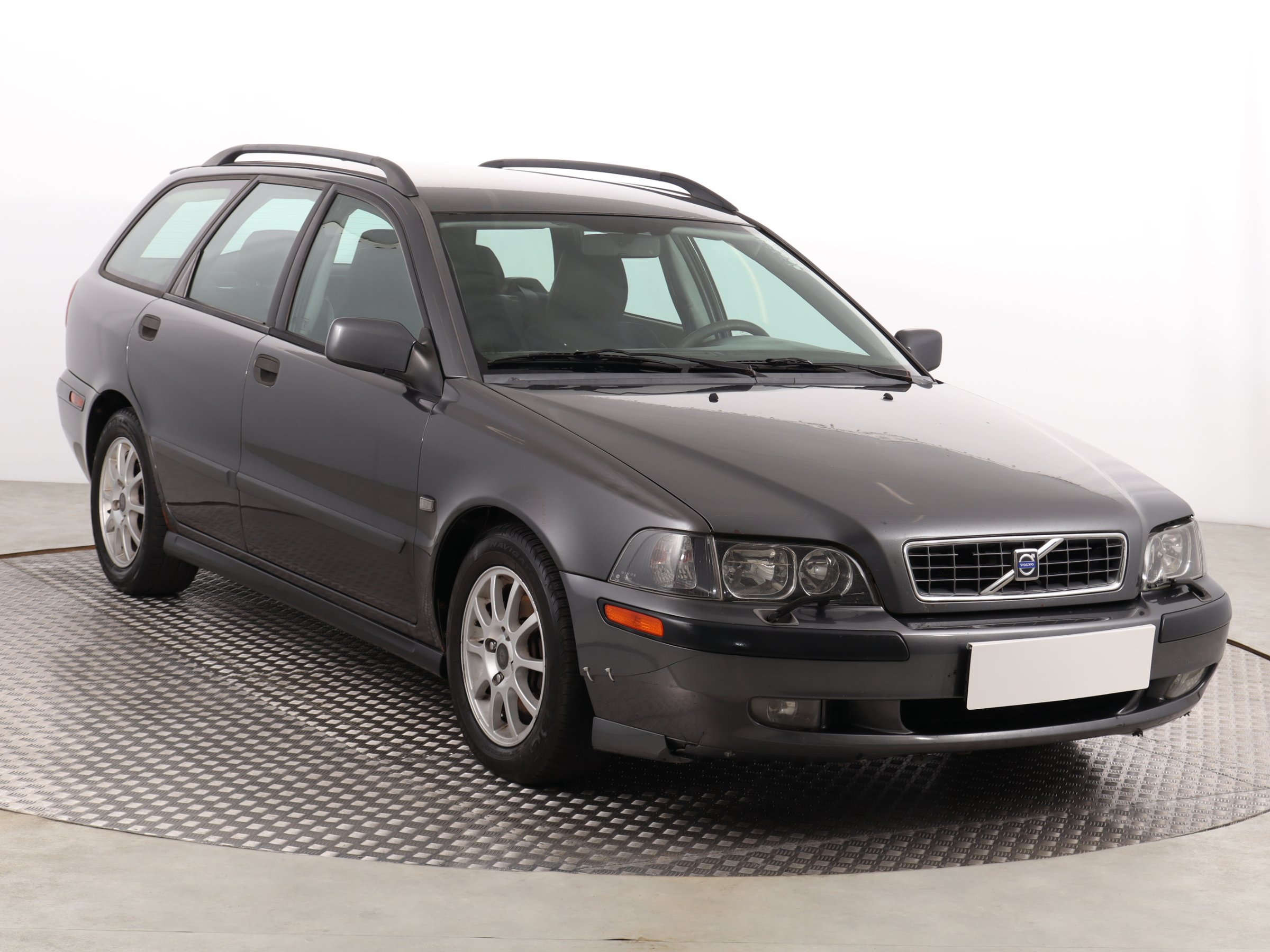 Volvo V40 1.9 D Wagon 2002 - 1