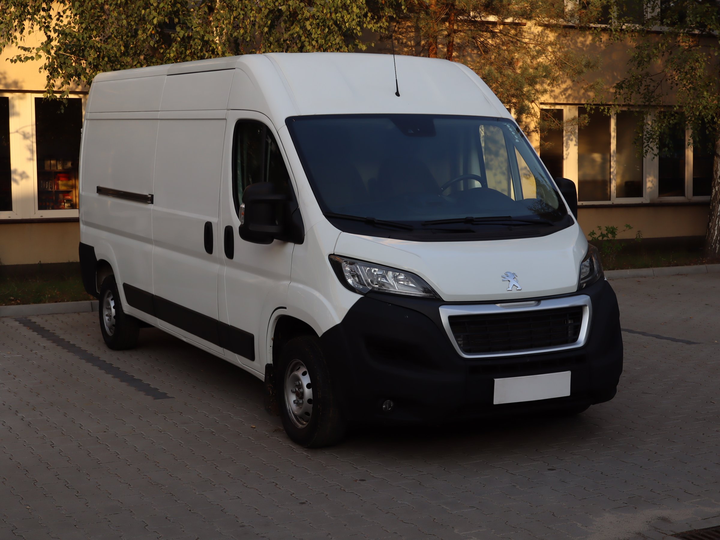 Peugeot Boxer 2.2 BlueHDi Furgon 2020 - 1