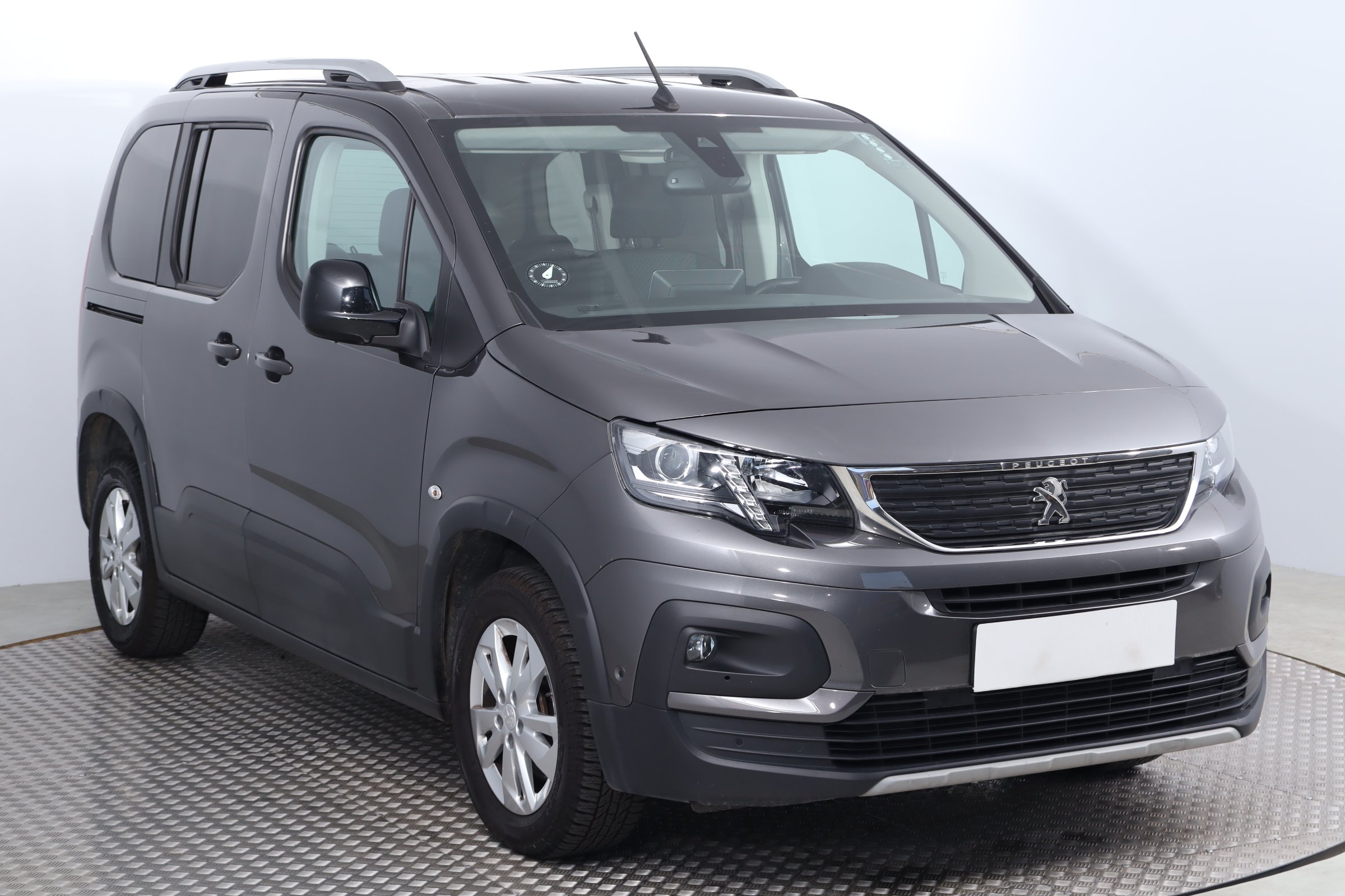 Peugeot Rifter 1.2 PureTech Minivan 2021 - 1