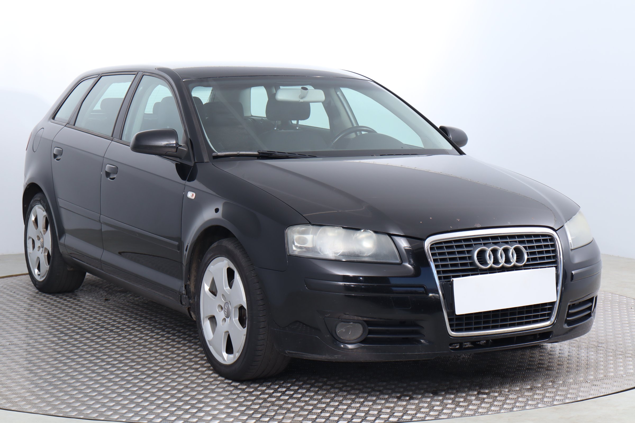 Audi A3 1.6 MPI Hatchback 2004 - 1