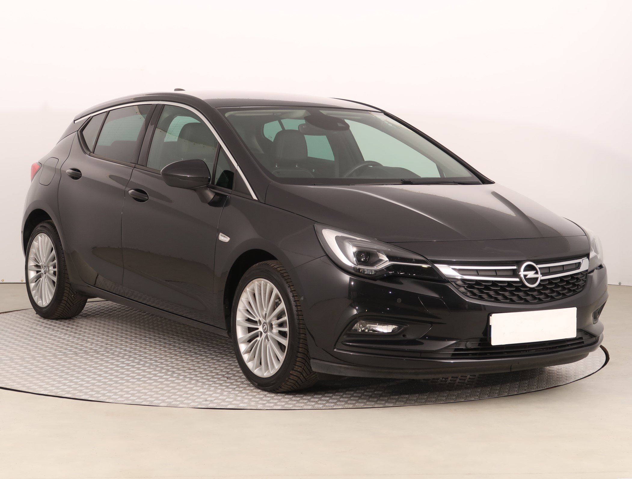 Opel Astra 1.4 Turbo Hatchback 2015 - 1