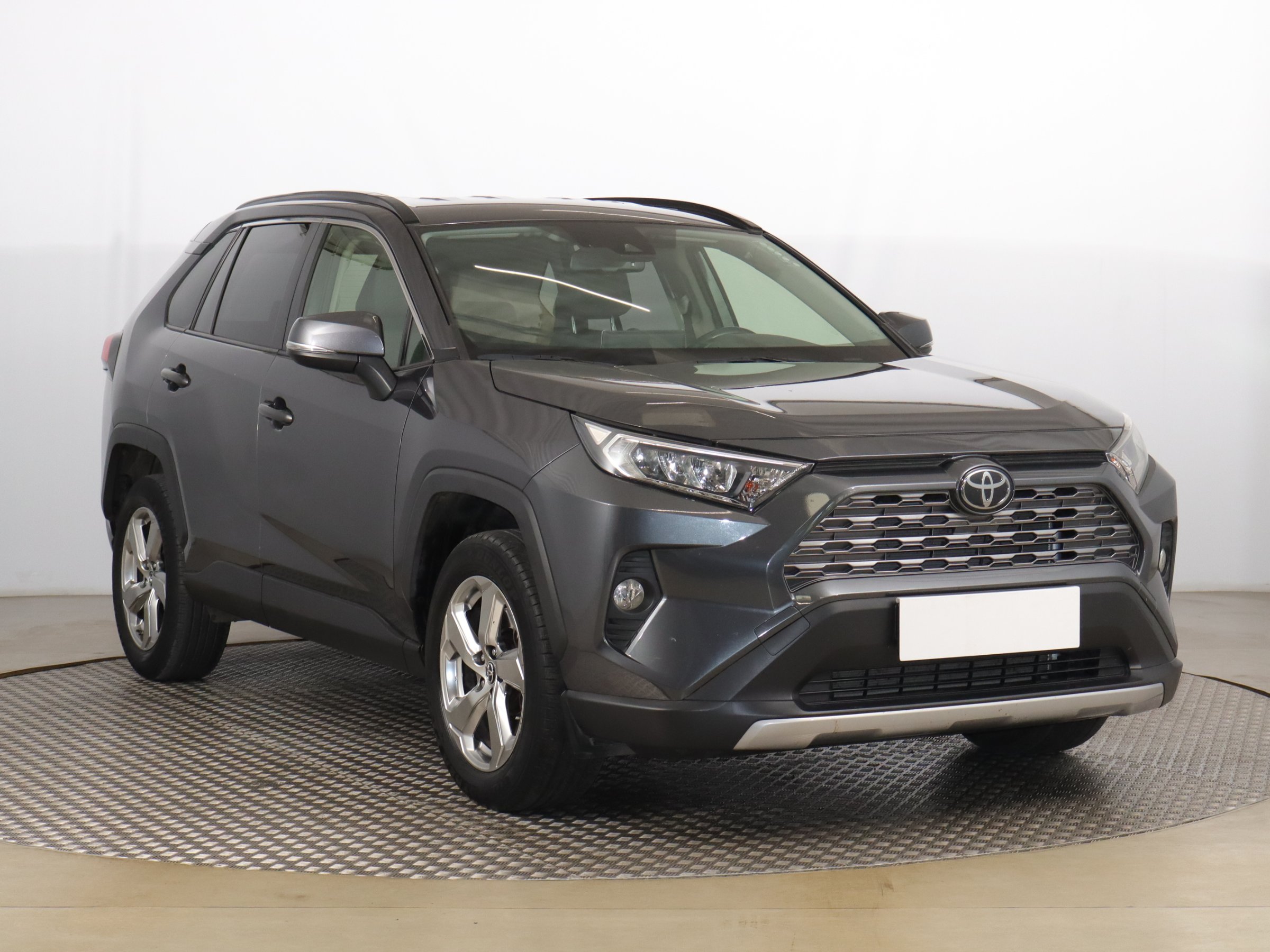 Toyota RAV4 2.0 Valvematic SUV 2019 - 1