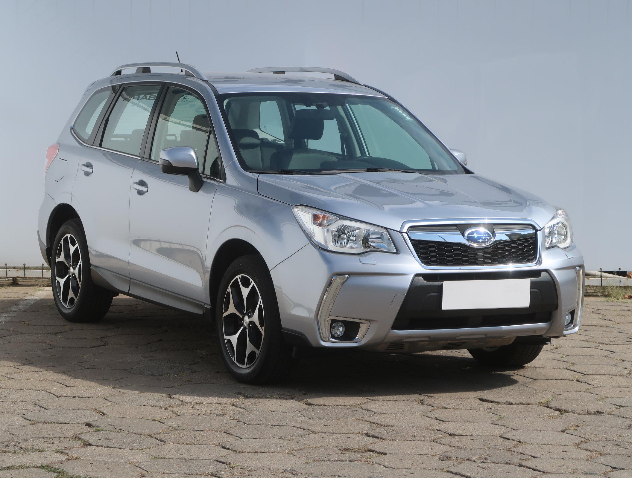 Subaru Forester 2.0 XT AWD SUV 2014 - 1