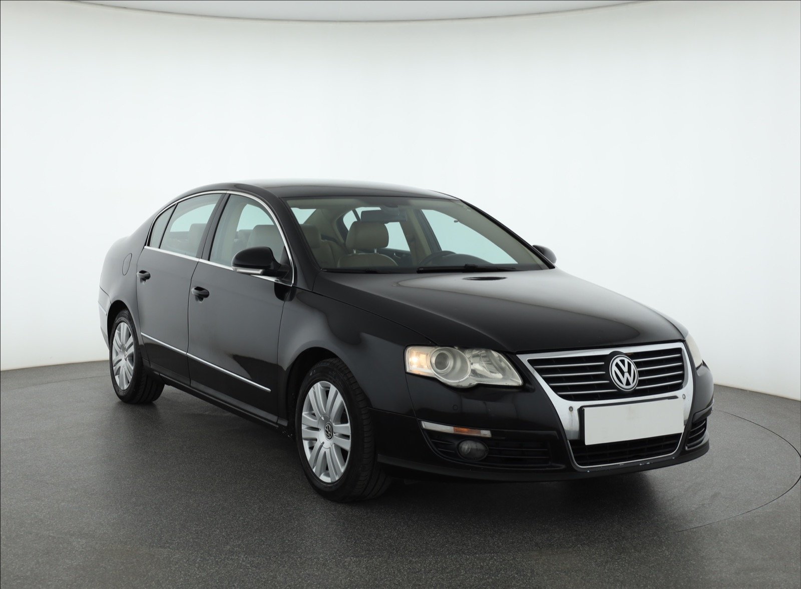 Volkswagen Passat 2.0 TDI Sedan 2006 - 1