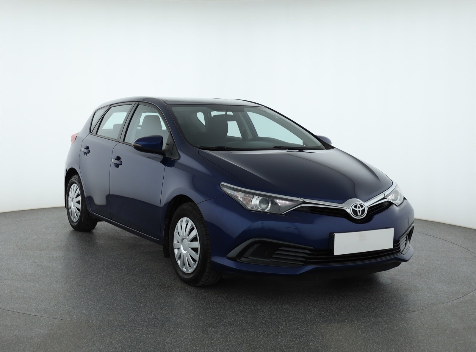 Toyota Auris 1.33 Dual VVT-i Hatchback 2015 - 1