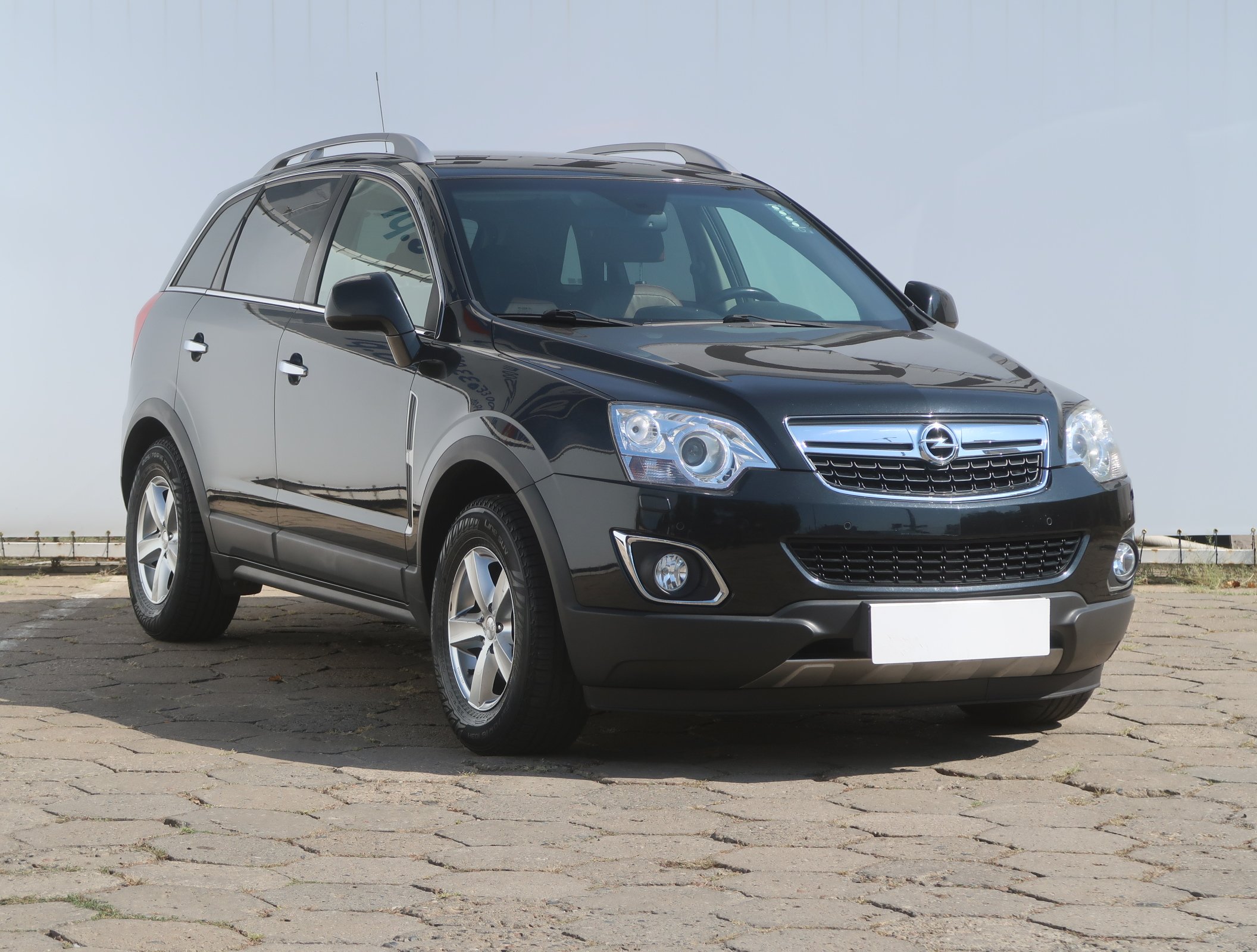 Opel Antara 2.2 CDTI 4x4 SUV 2013 - 1