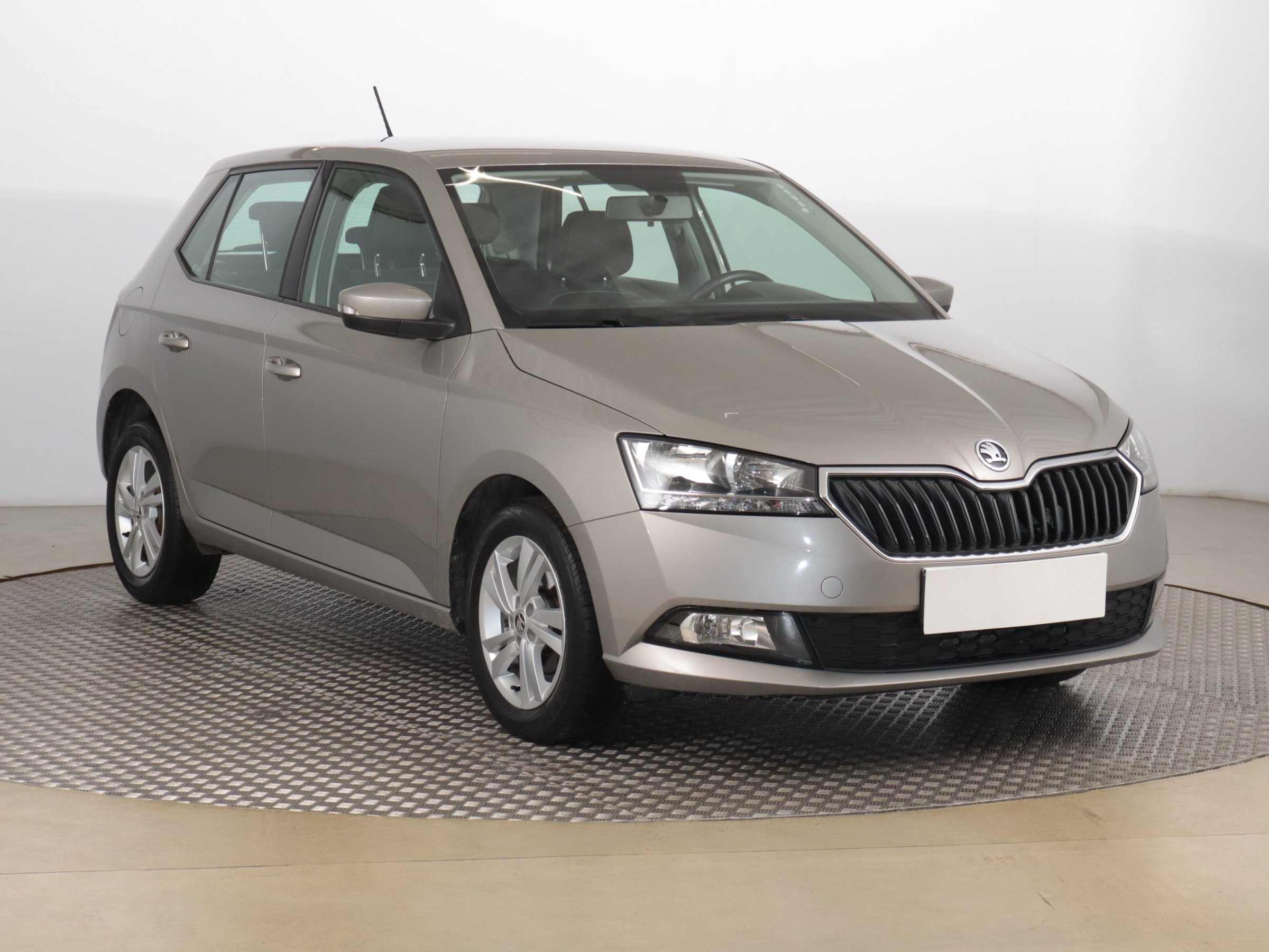 Skoda Fabia 1.0 TSI Hatchback 2018 - 1