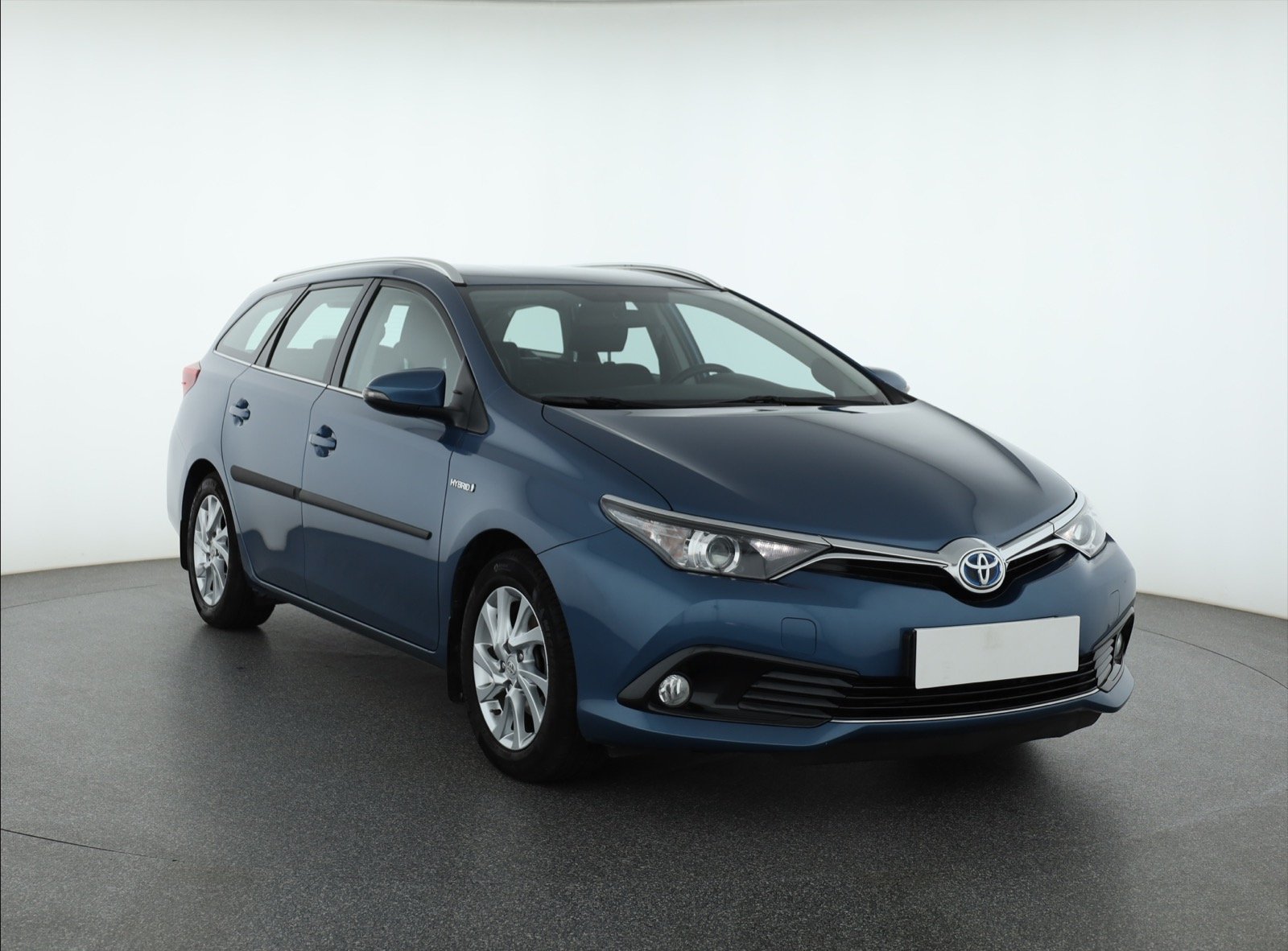 Toyota Auris 1.8 VVT-i Hybrid Kombi 2016 - 1