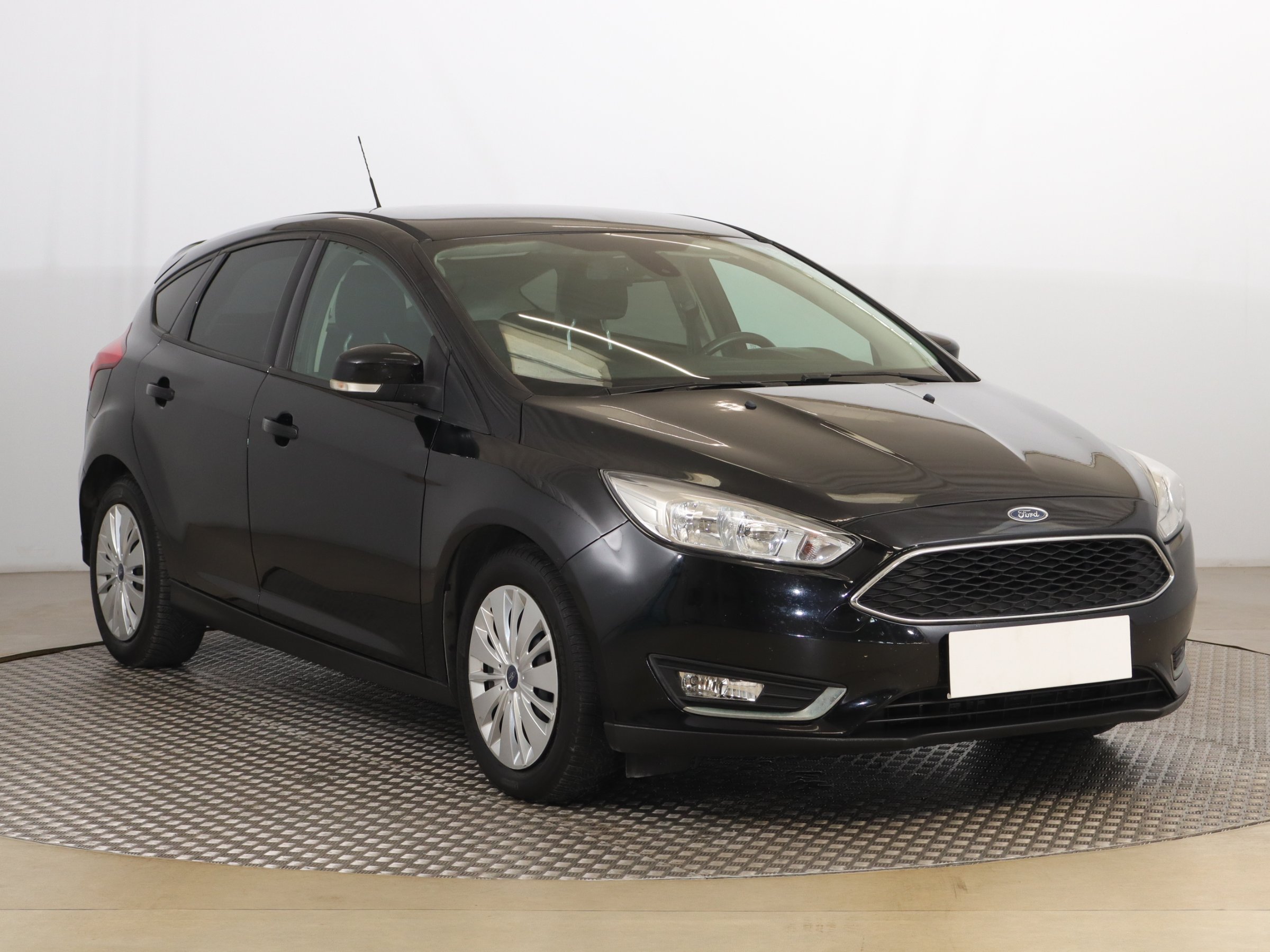 Ford Focus 1.0 EcoBoost Hatchback 2015 - 1