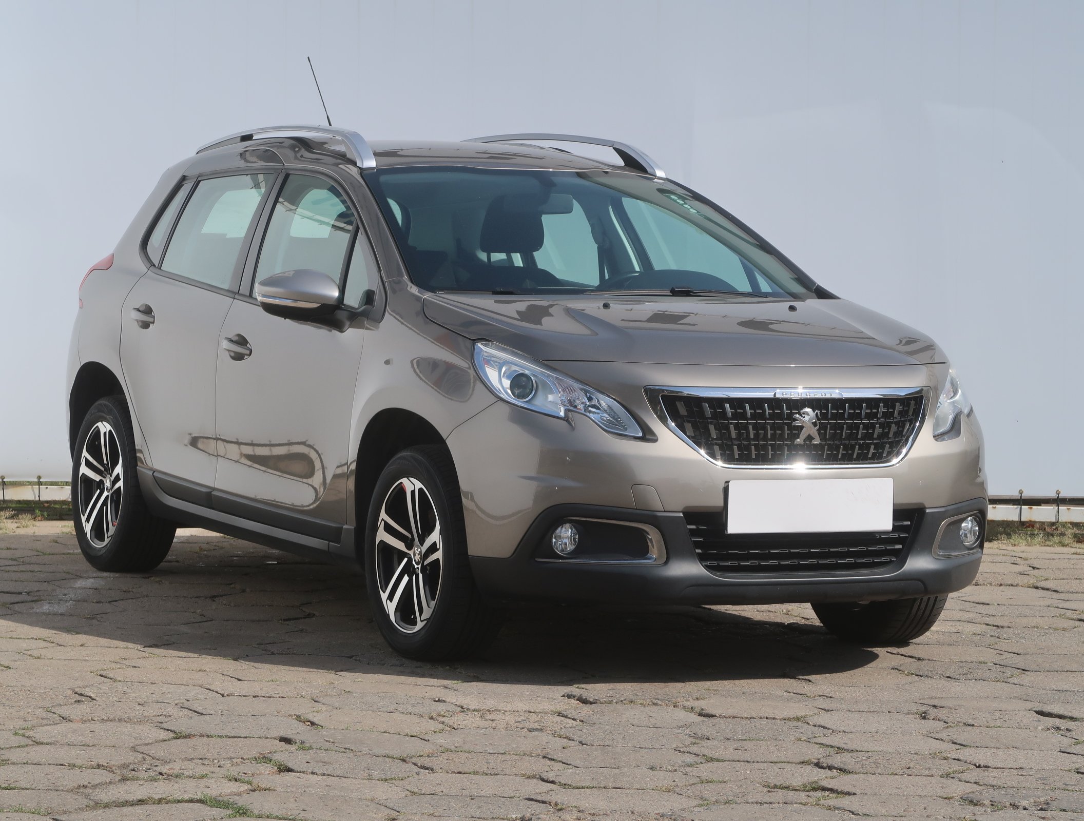 Peugeot 2008 1.2 PureTech SUV 2016 - 1