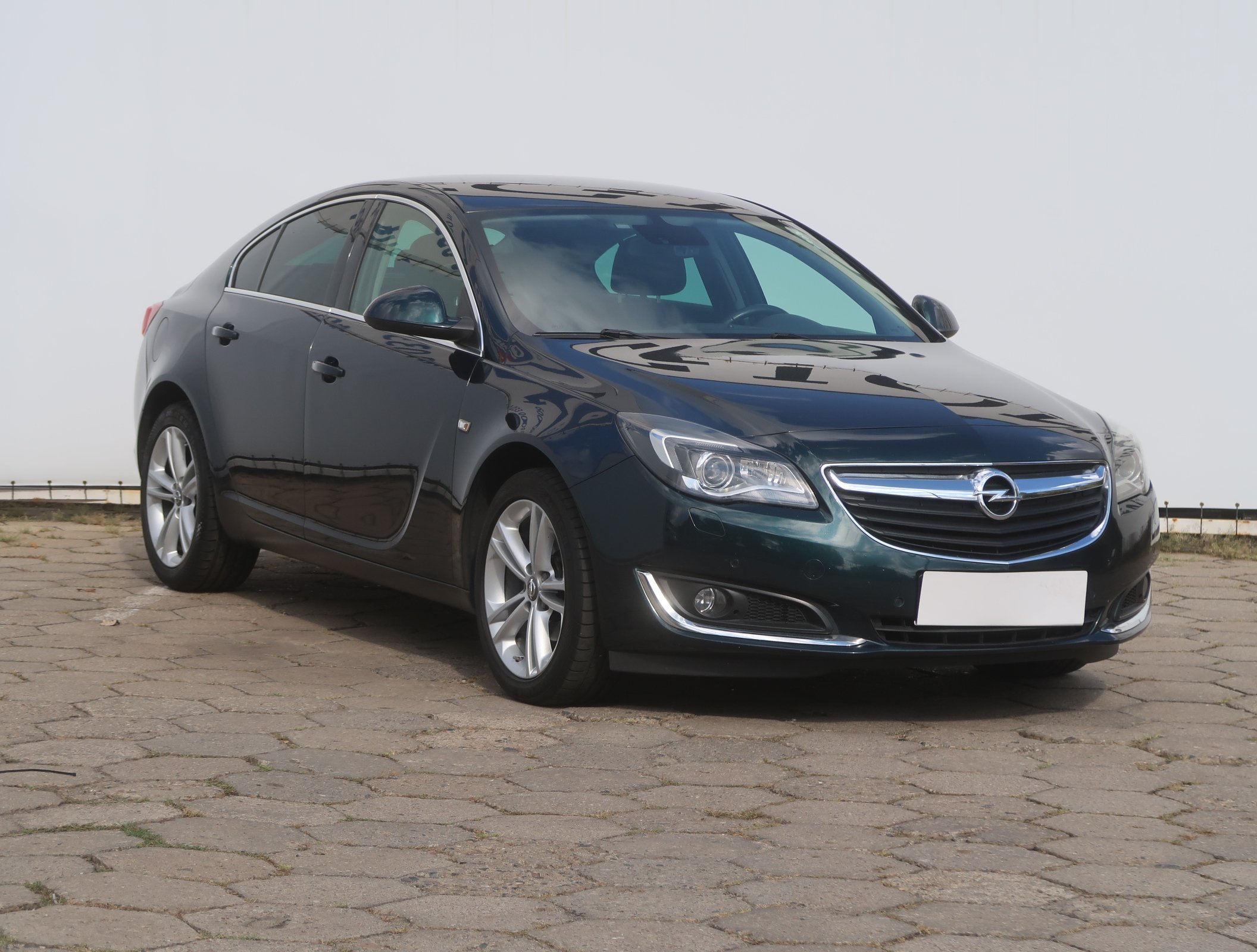 Opel Insignia 1.6 Turbo Hatchback 2015 - 1