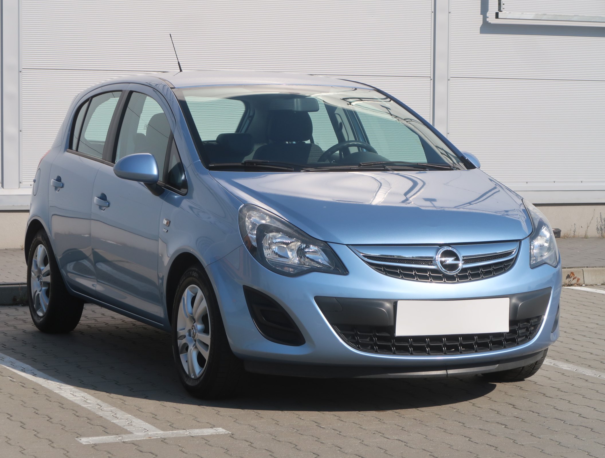 Opel Corsa 1.4 Ecotec Hatchback 2014 - 1