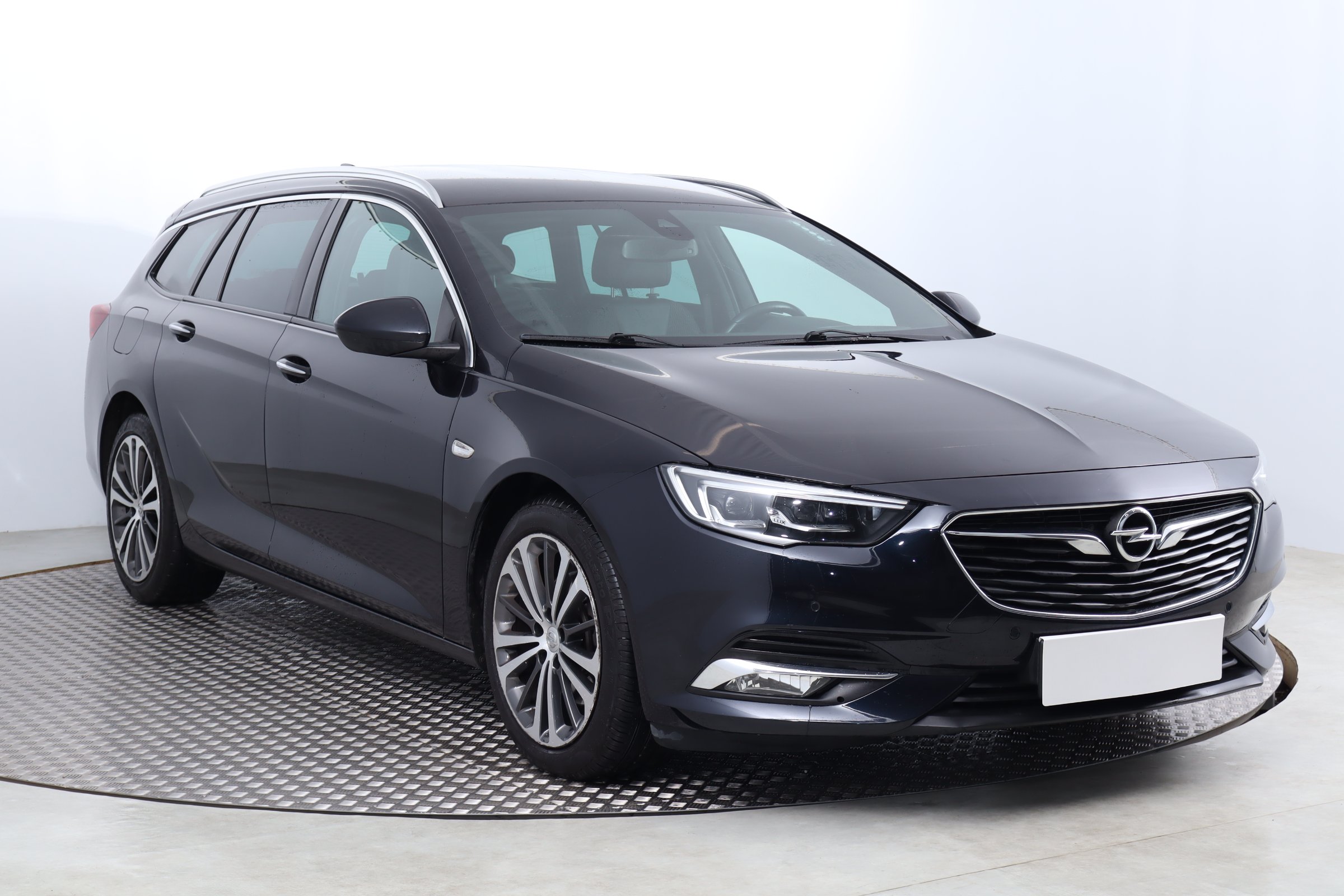 Opel Insignia 2.0 CDTI Wagon 2017 - 1