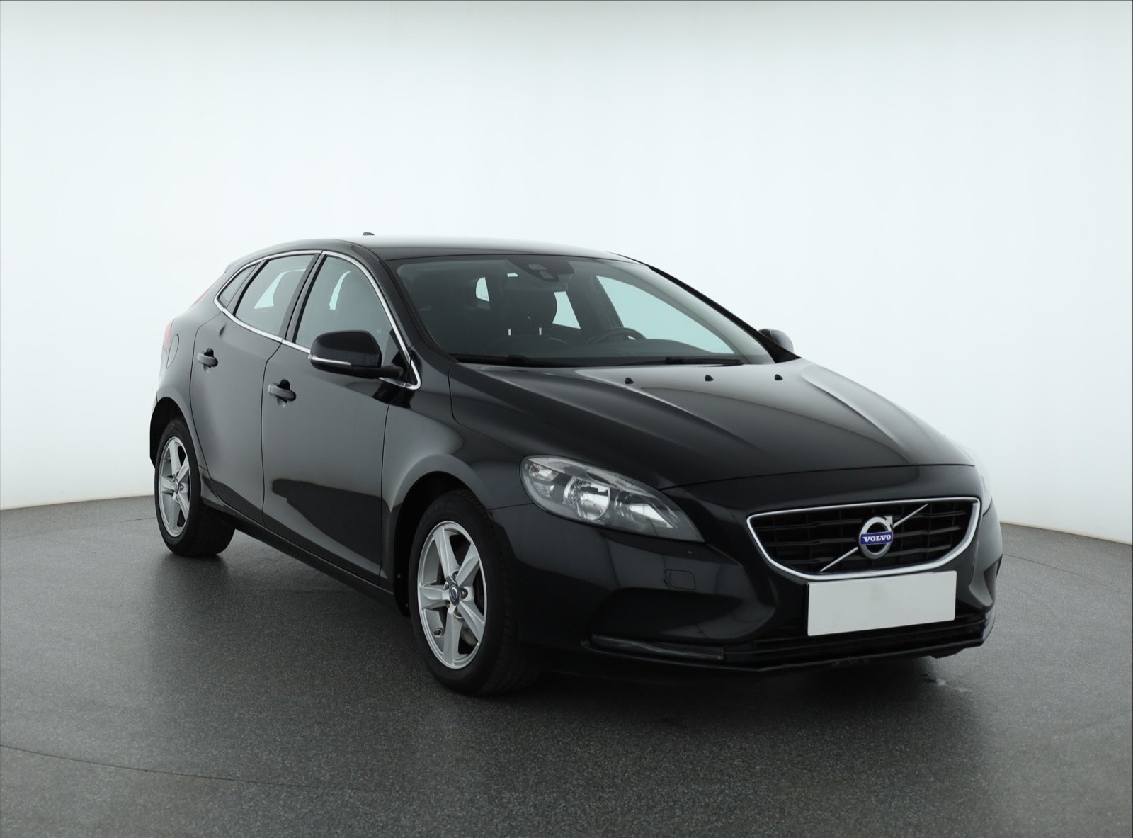 Volvo V40 2.0 D4 Hatchback 2014 - 1