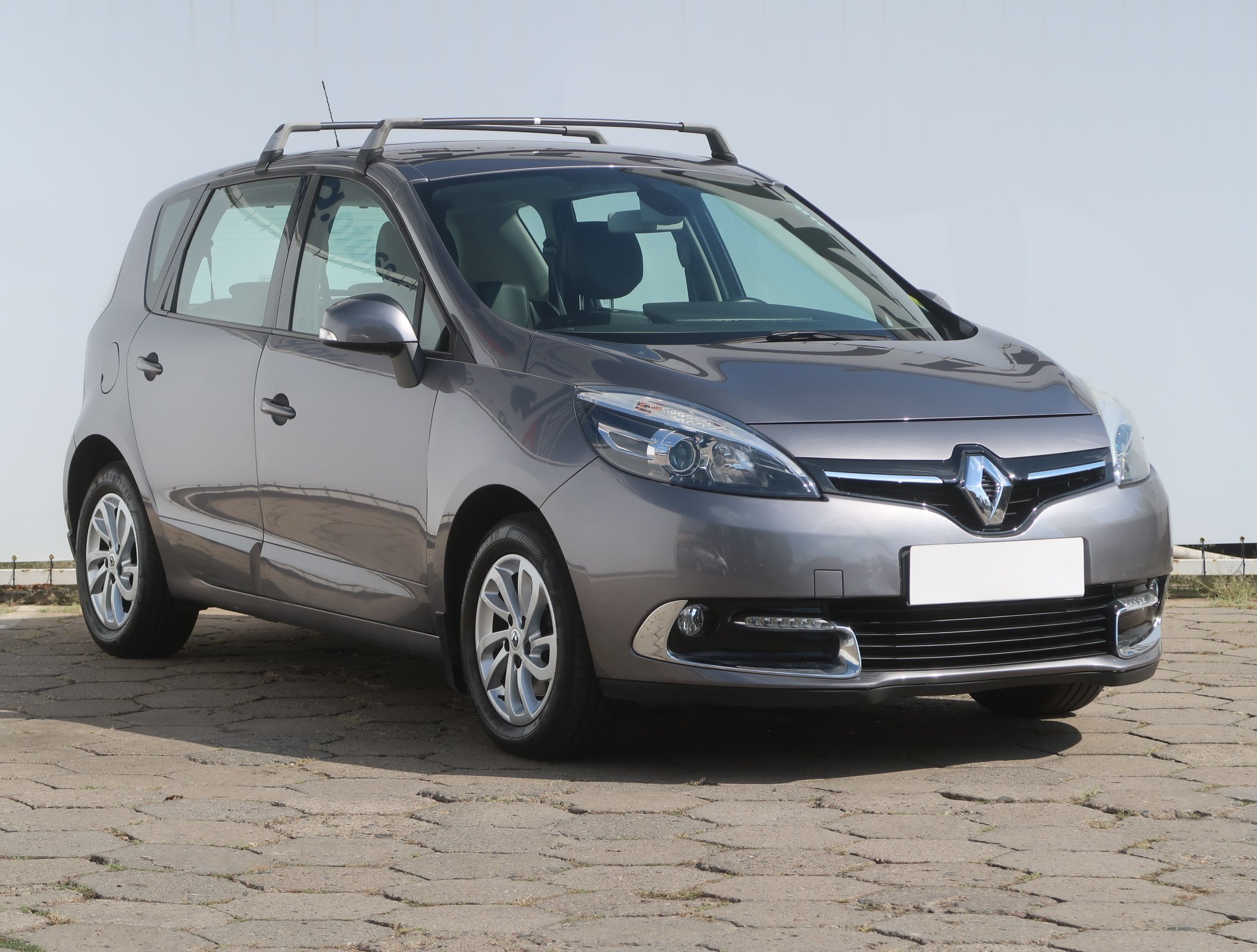 Renault Scenic 1.2 TCe SUV 2013 - 1