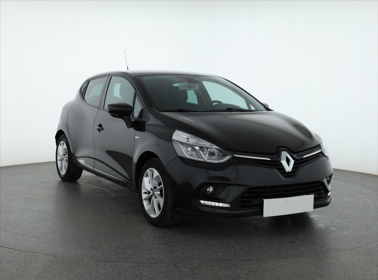 Renault Clio 0.9 TCe Hatchback 2017 - 1