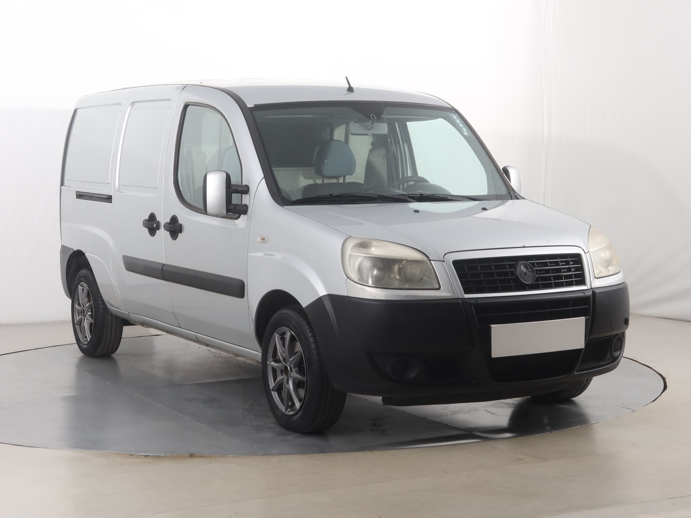 Fiat Doblò Cargo 1.9 MultiJet Van 2008 - 1