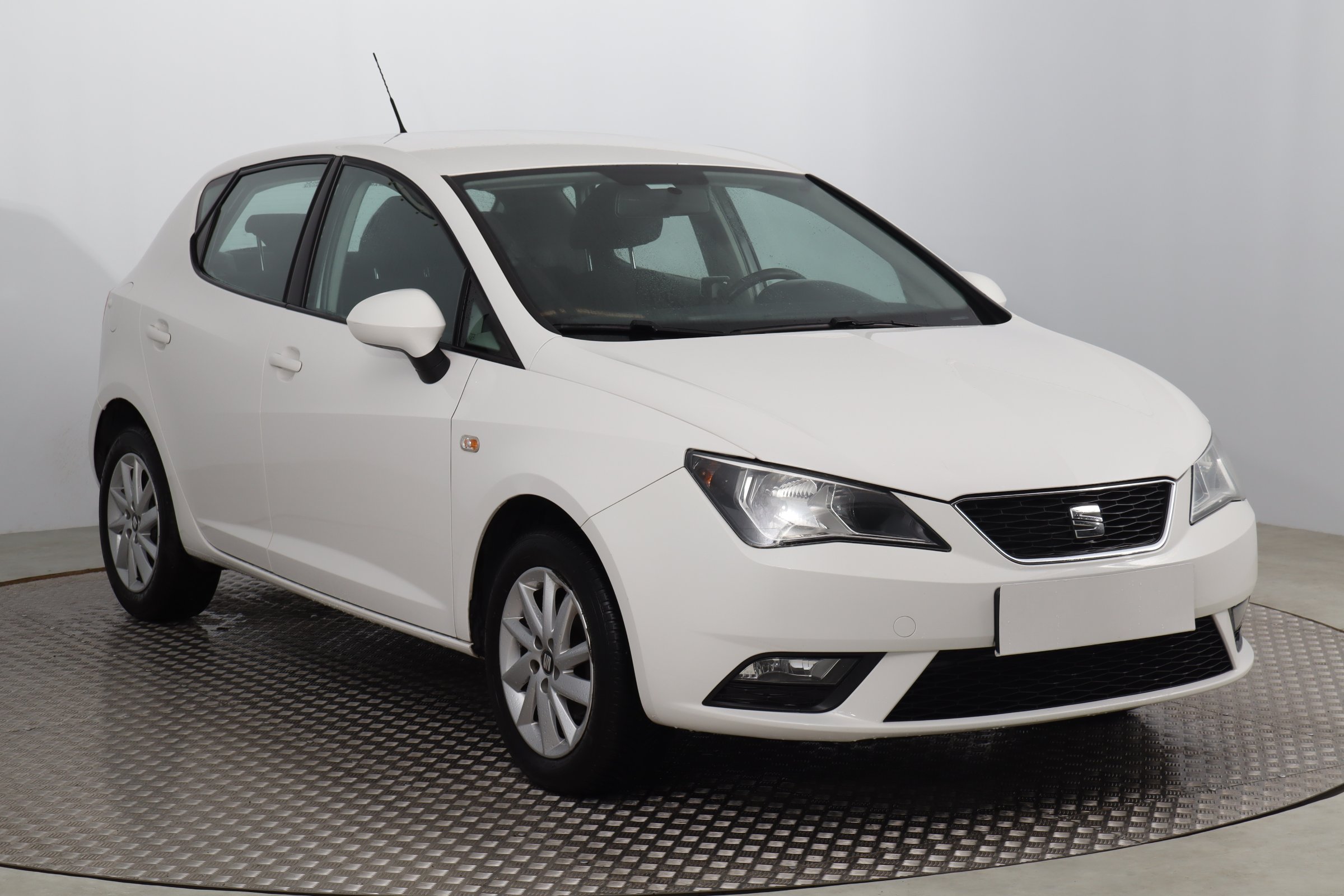 Seat Ibiza 1.2 TSI Kombi 2015 - 1