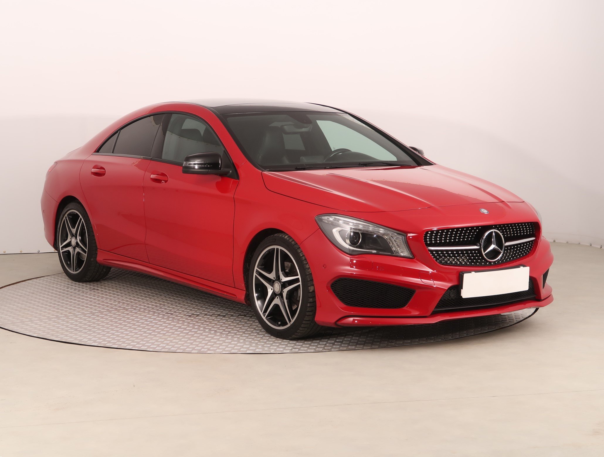 Mercedes-Benz CLA 200 Sedan 2014 - 1