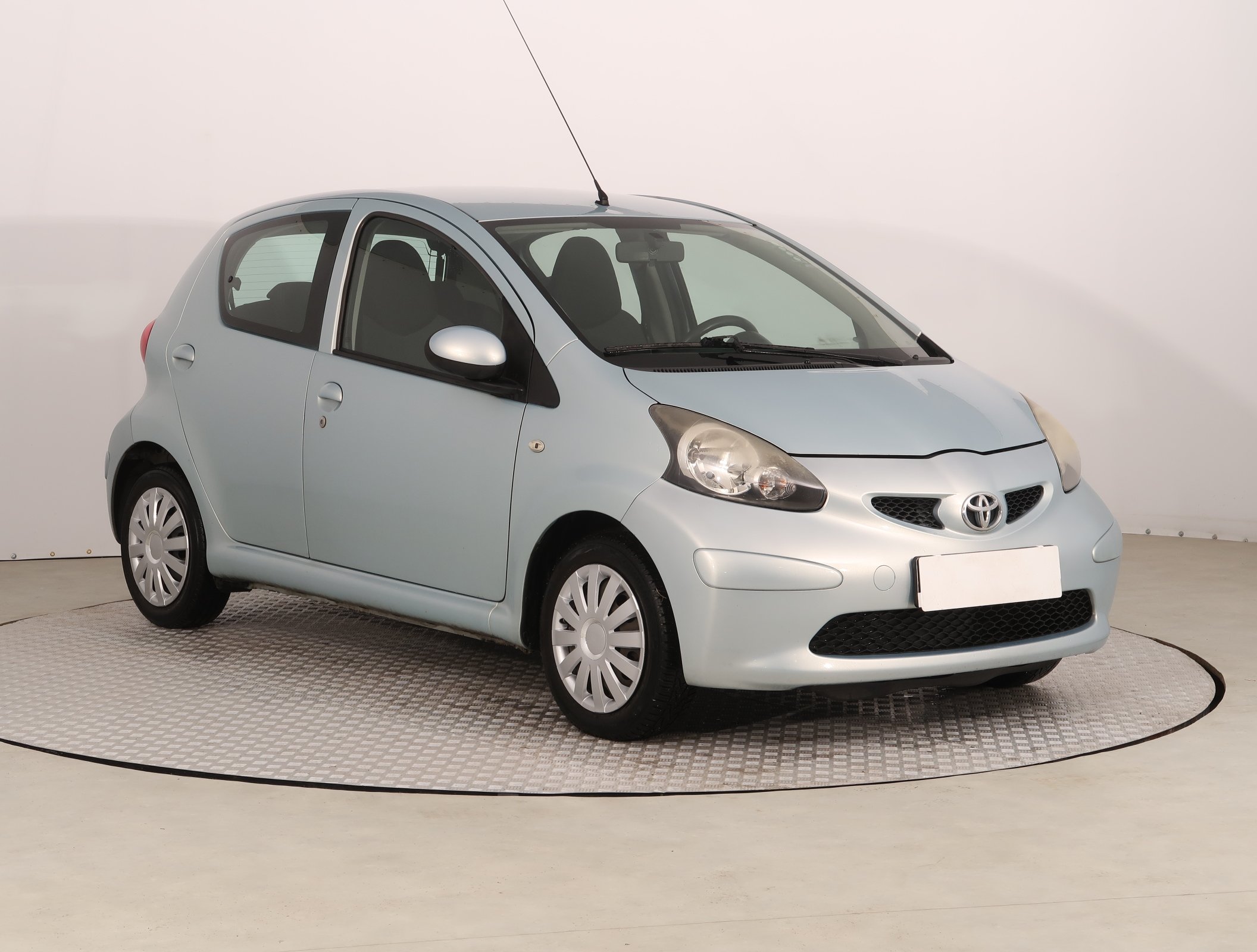 Toyota Aygo 1.0 VVT-i Hatchback 2008 - 1