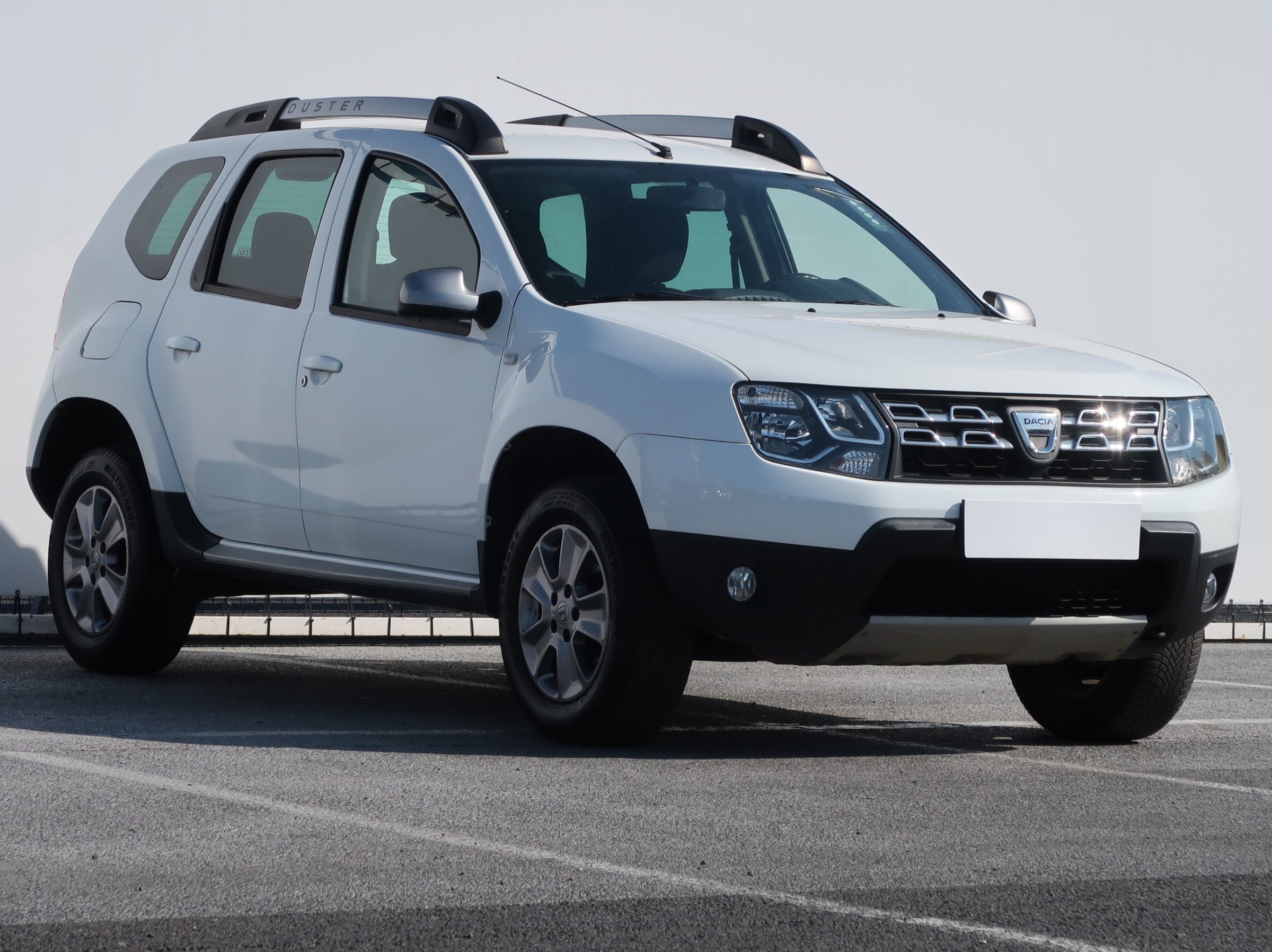 Dacia Duster 1.6 SCe SUV 2016 - 1