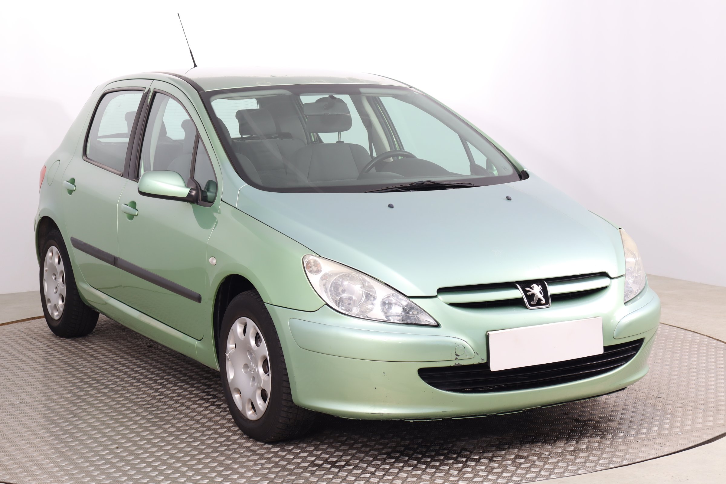 Peugeot 307 1.4 MPI Hatchback 2001 - 1